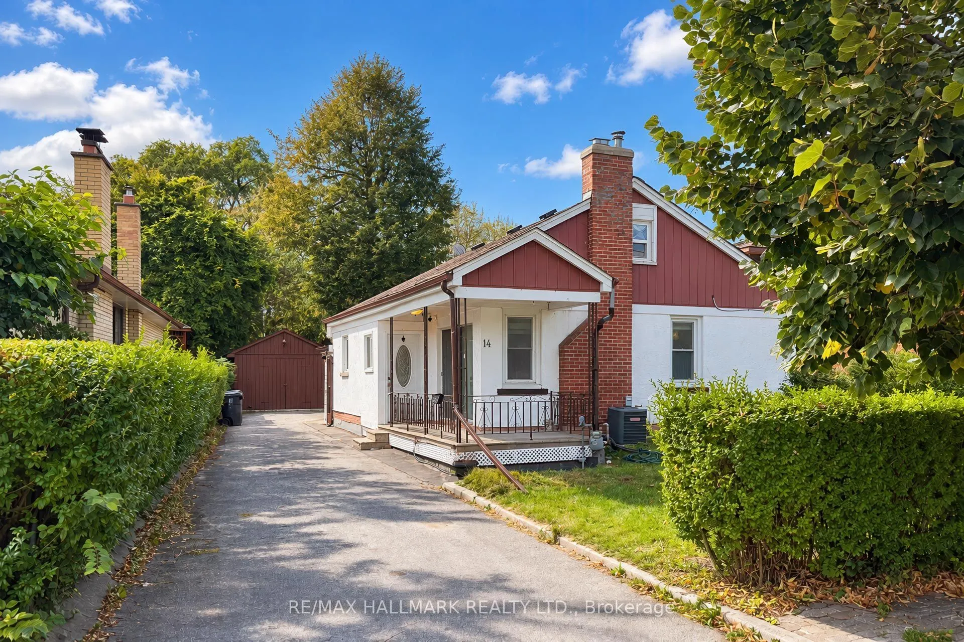 14 Saunders Road