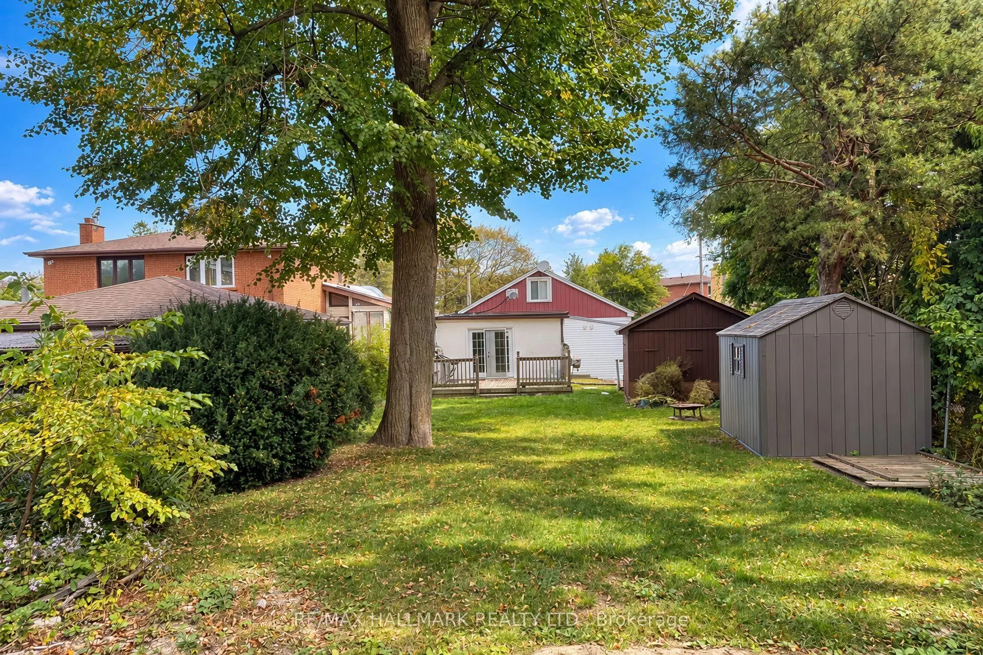 14 Saunders Road