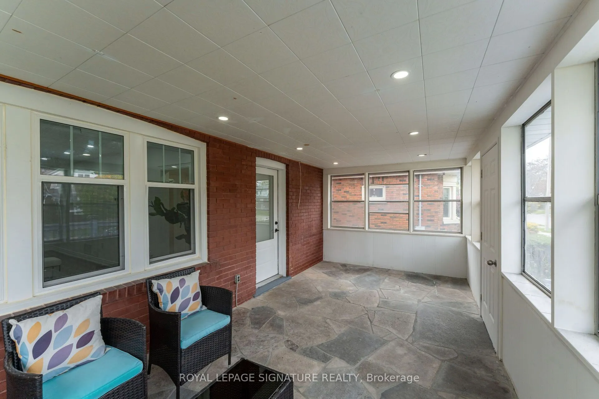 317 Gliddon Avenue
