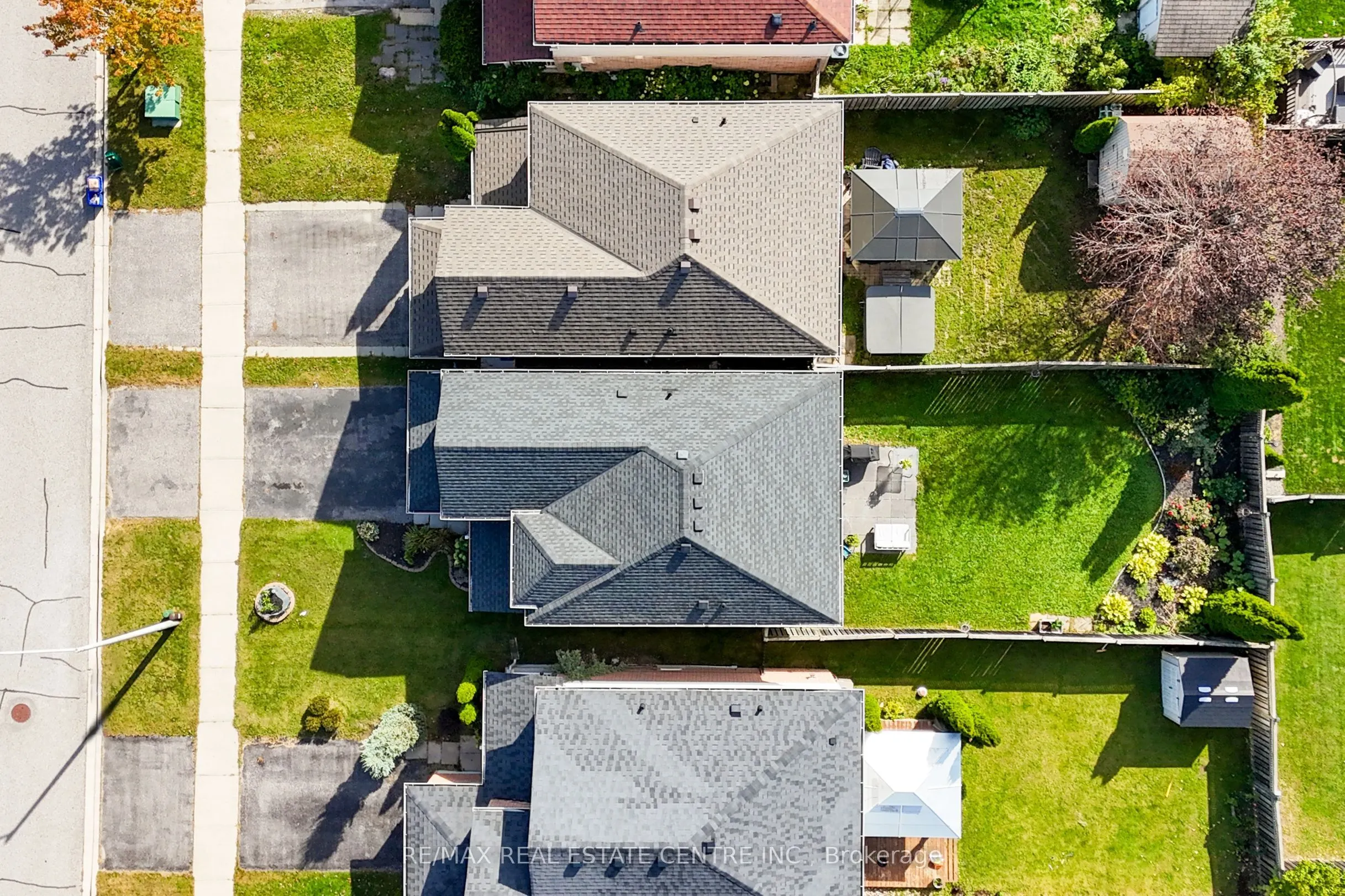 123 Lunney Crescent