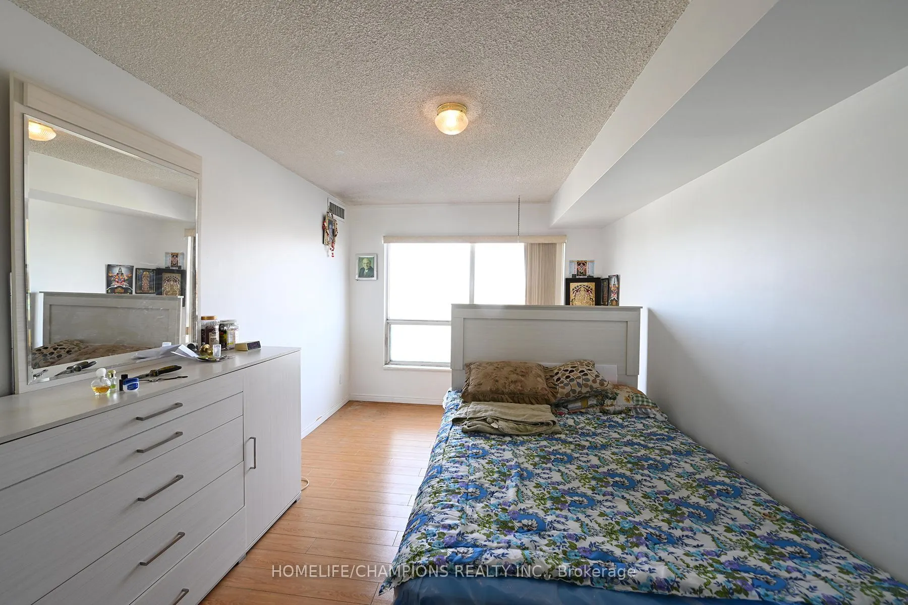 1470 Midland Avenue #401