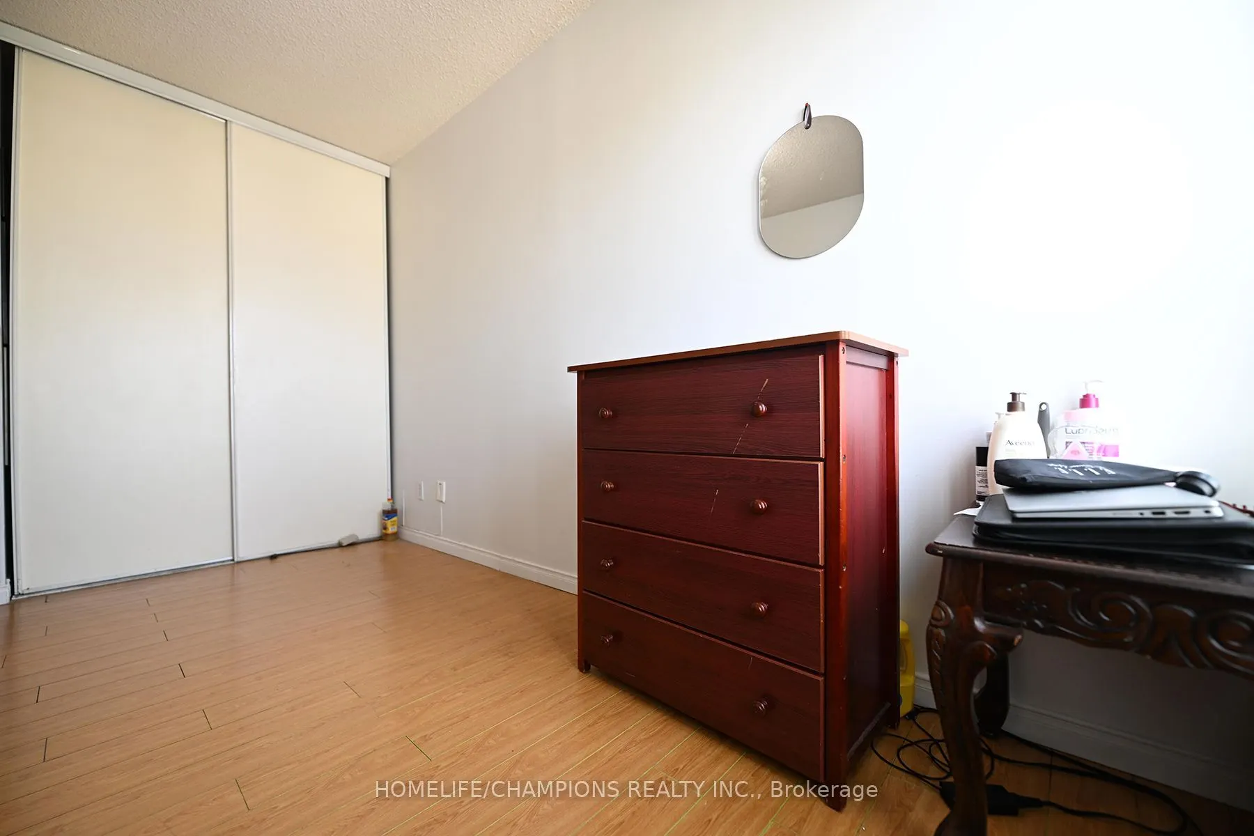 1470 Midland Avenue #401