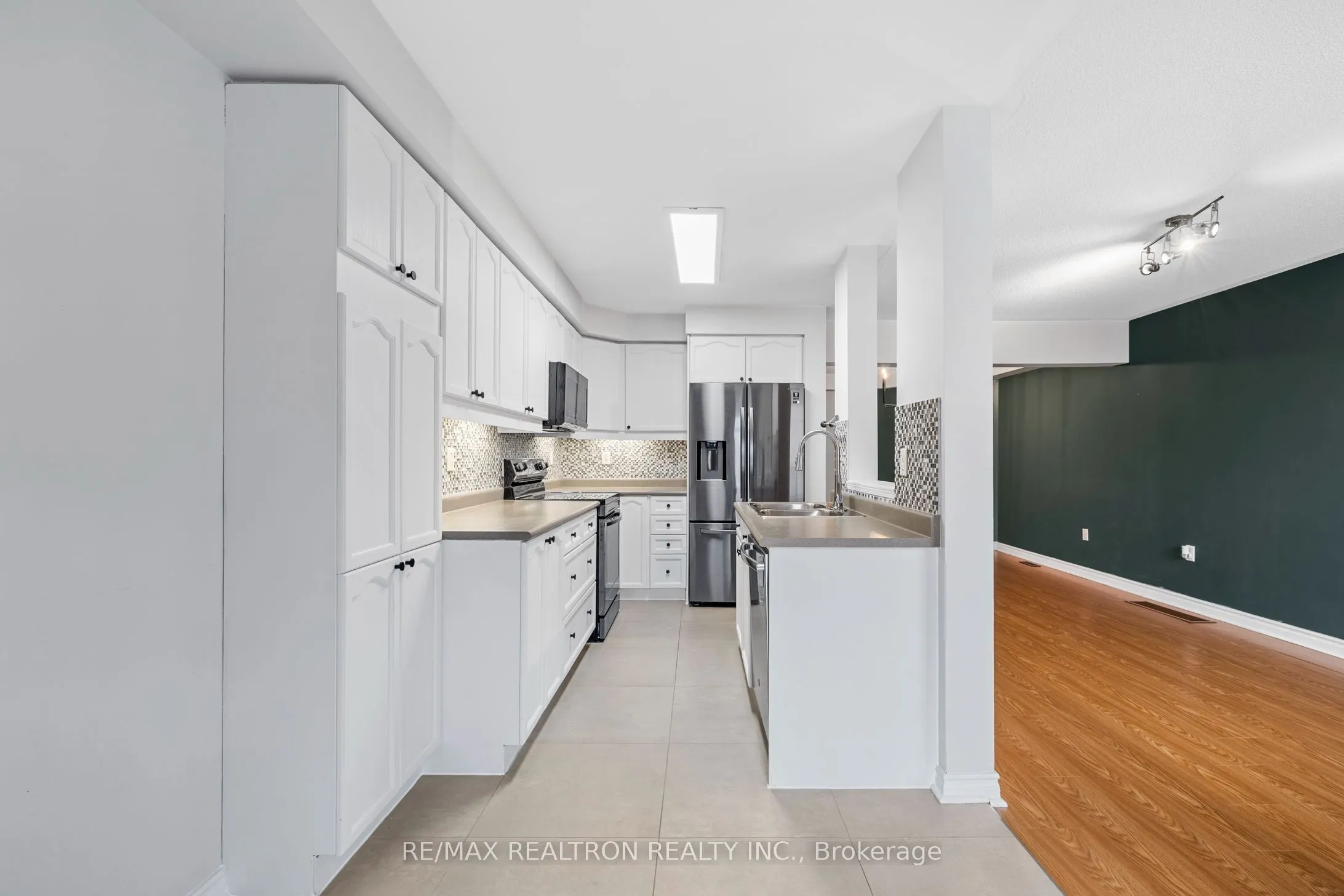 55 Atlantis Drive