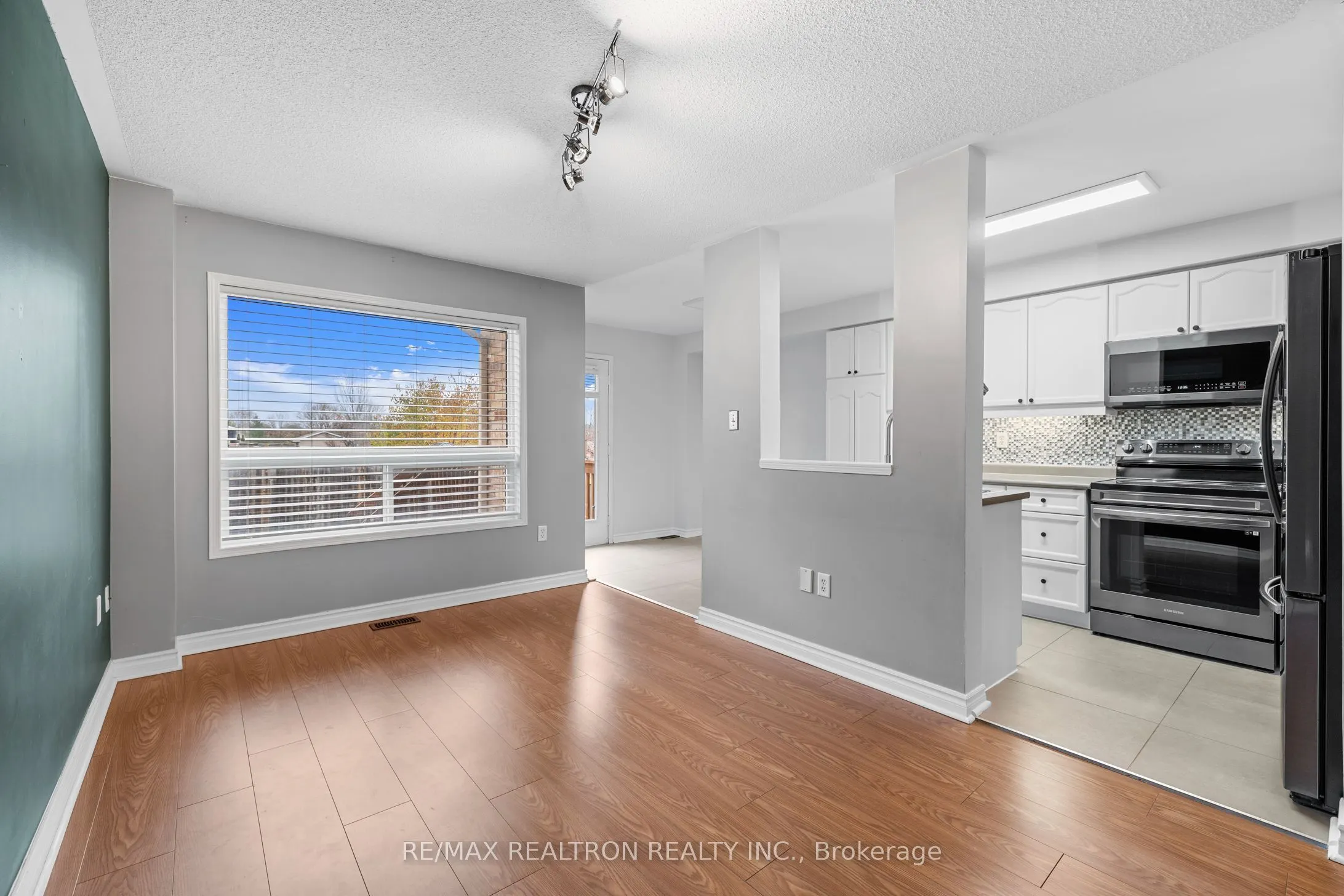 55 Atlantis Drive