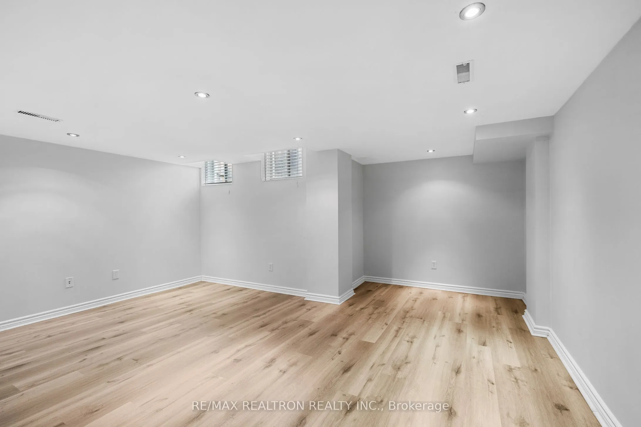 55 Atlantis Drive