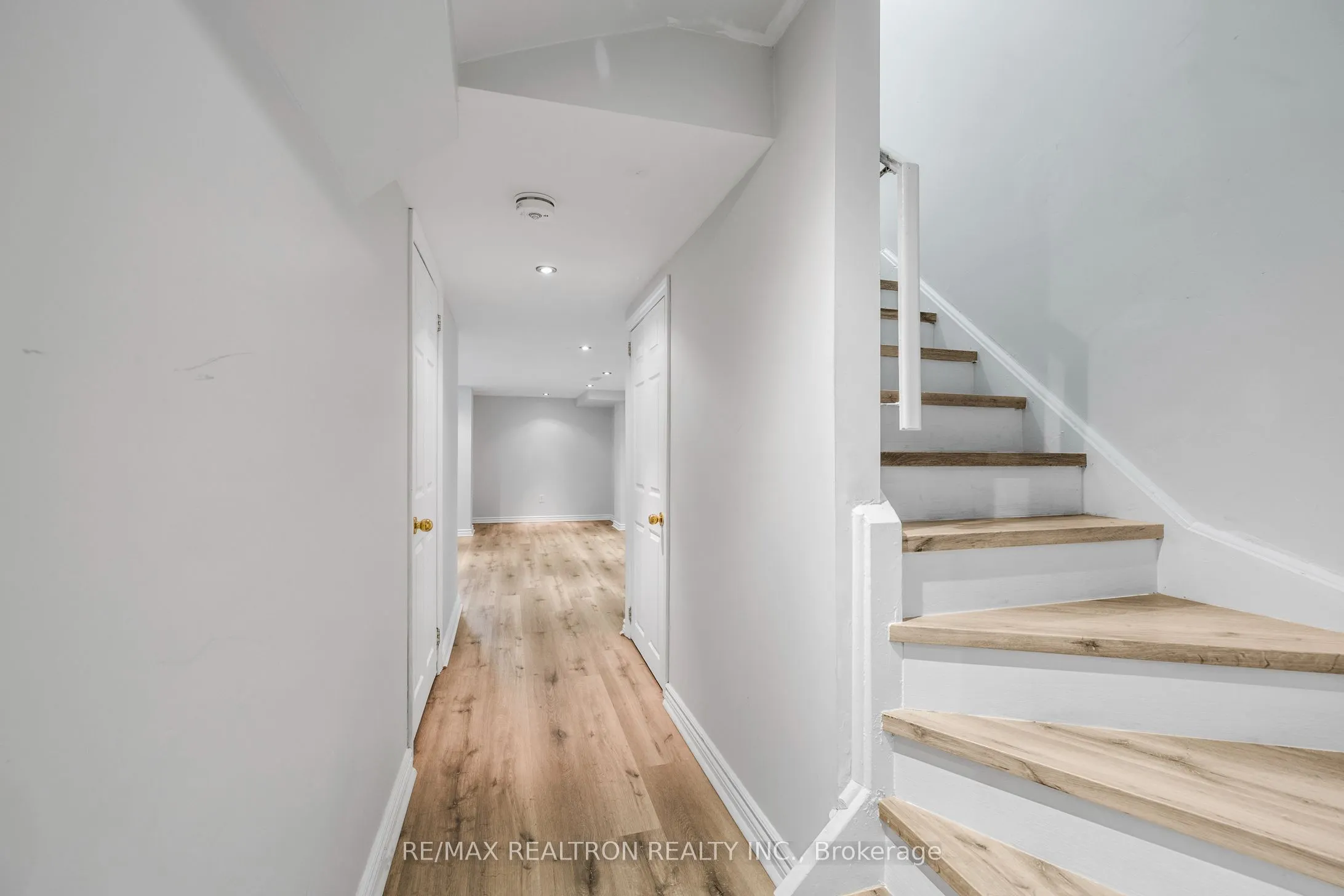55 Atlantis Drive