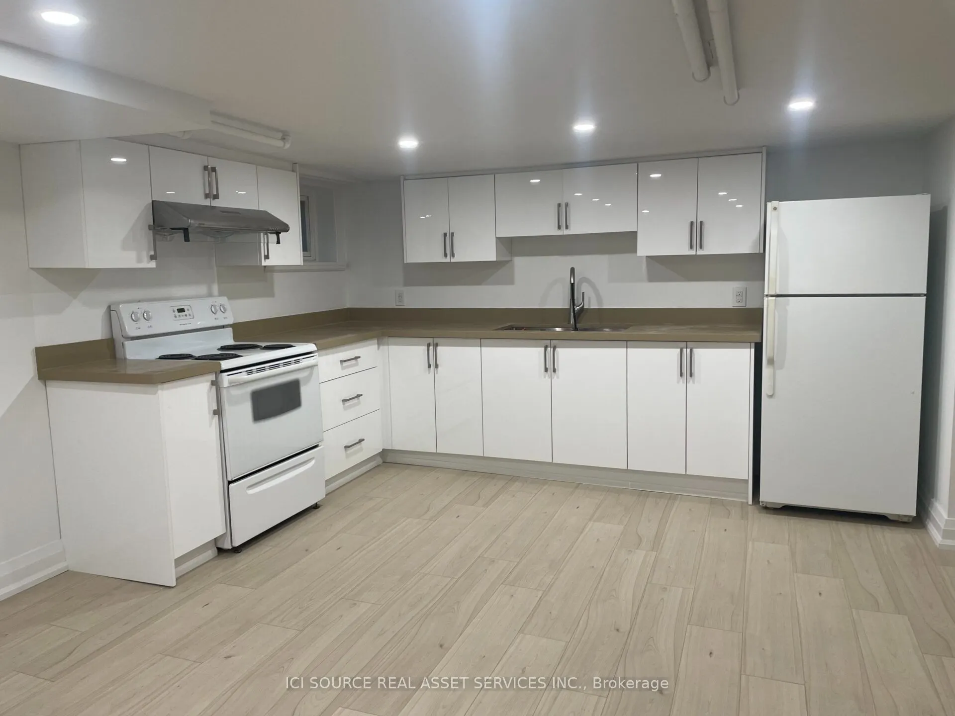 44 Courcelette Road #Unit 6