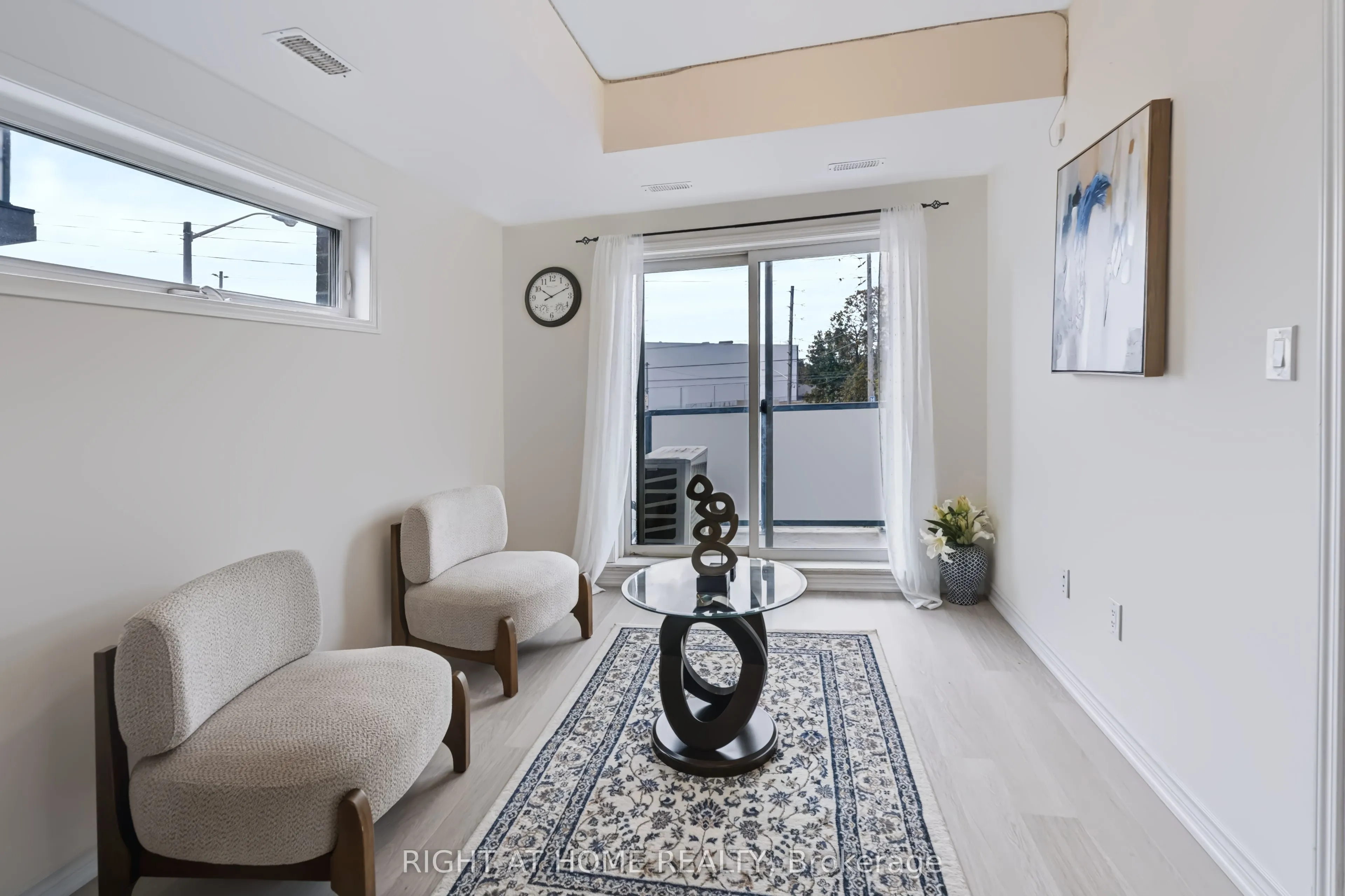 2789 Eglinton Avenue E #429