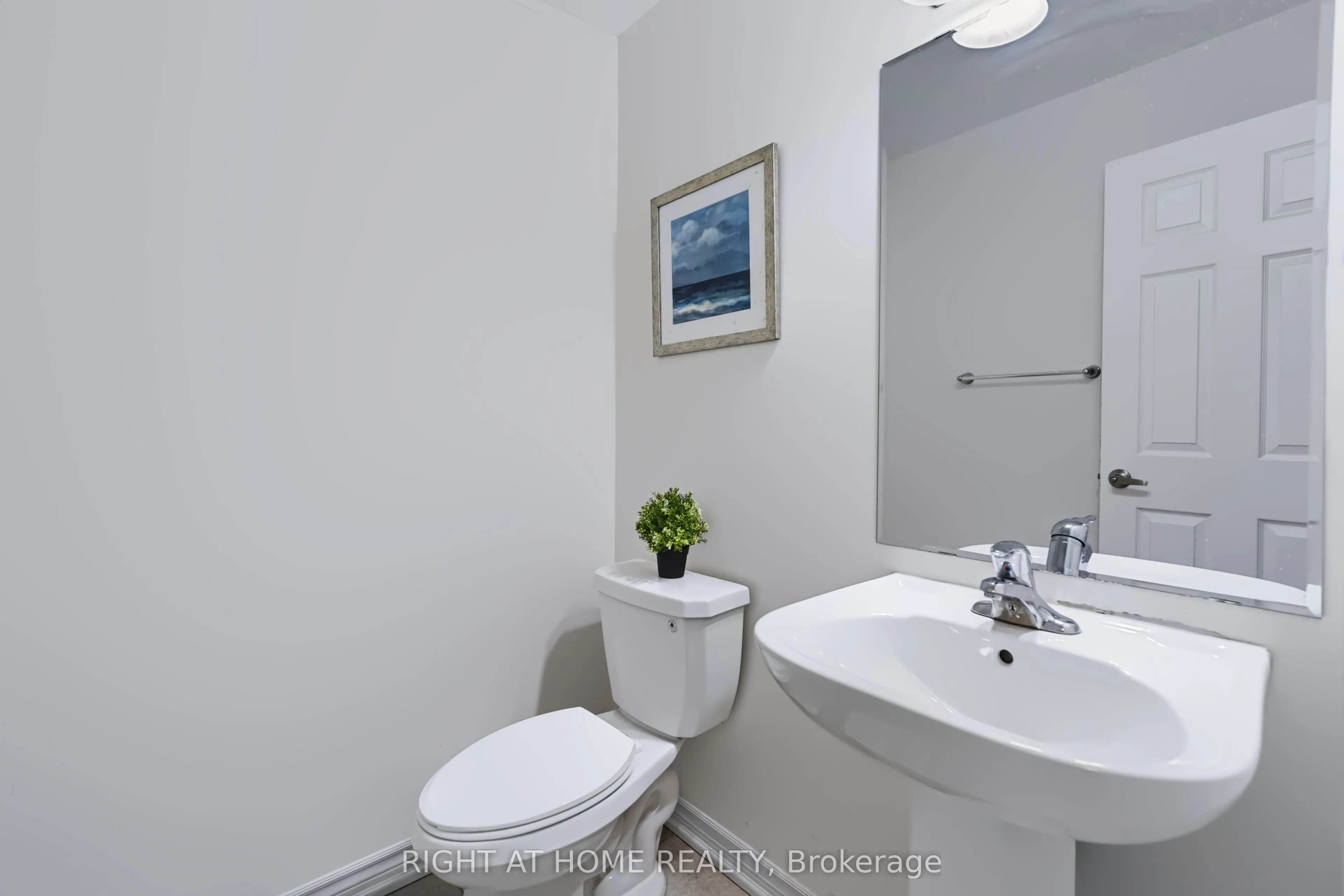 2789 Eglinton Avenue E #429