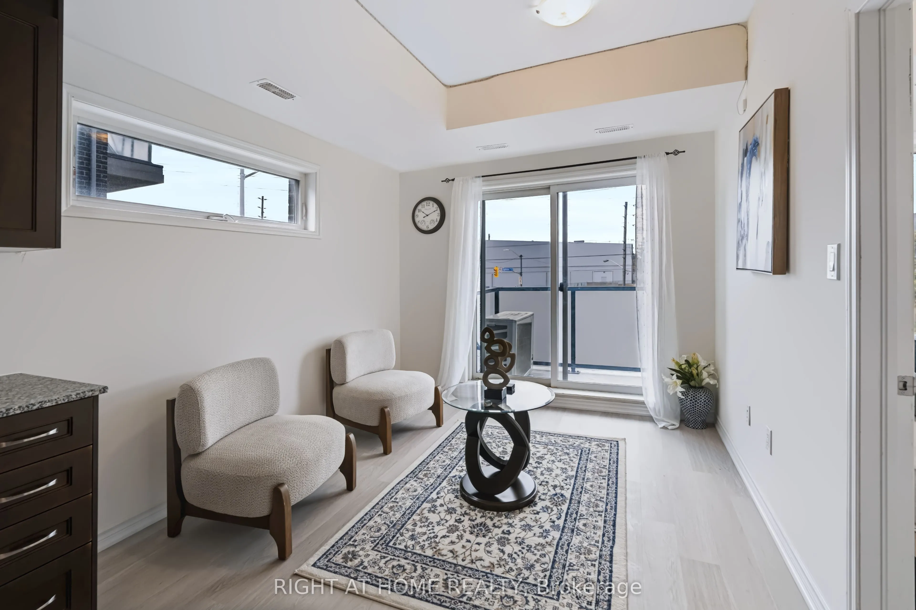2789 Eglinton Avenue E #429