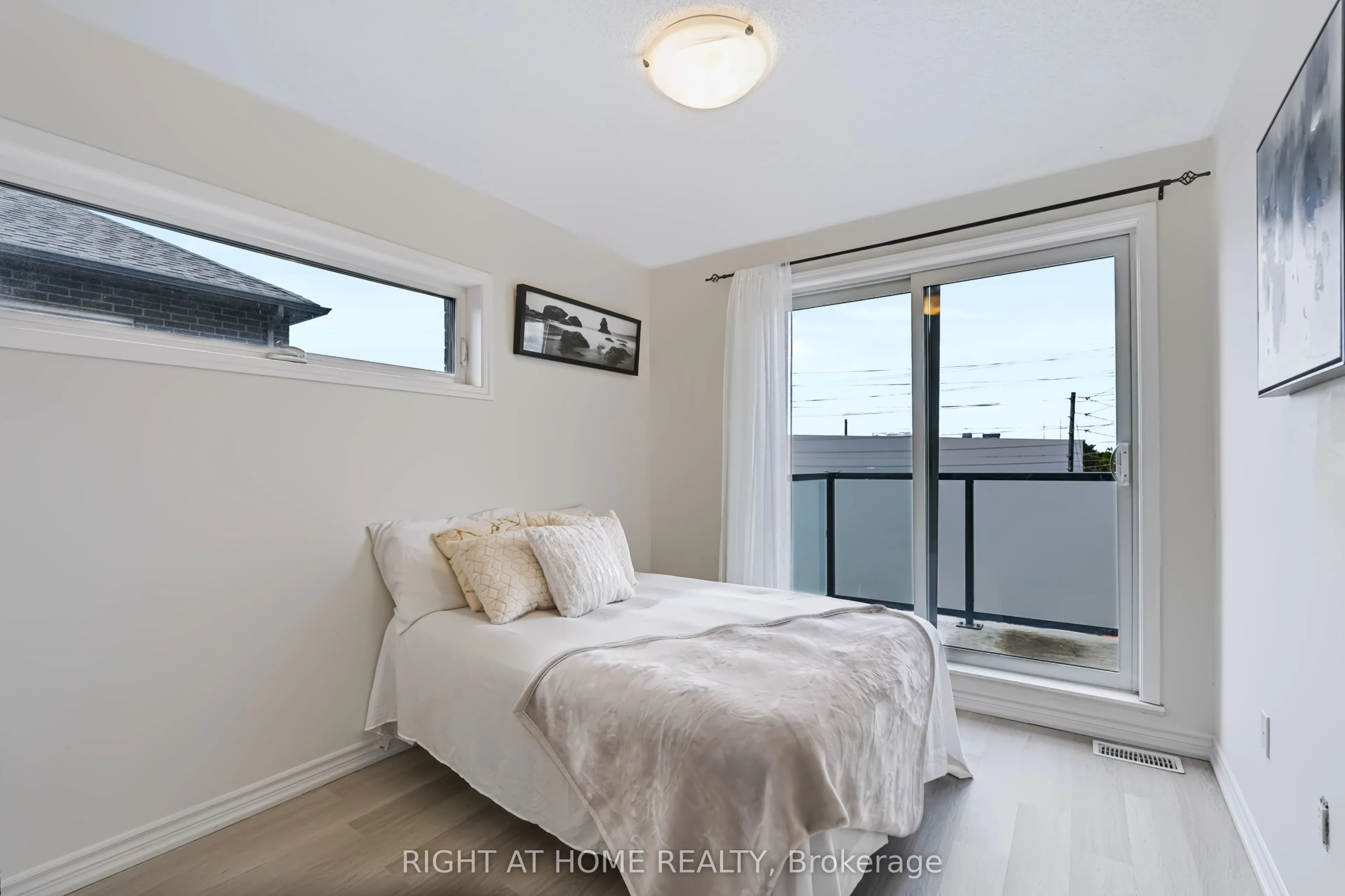 2789 Eglinton Avenue E #429