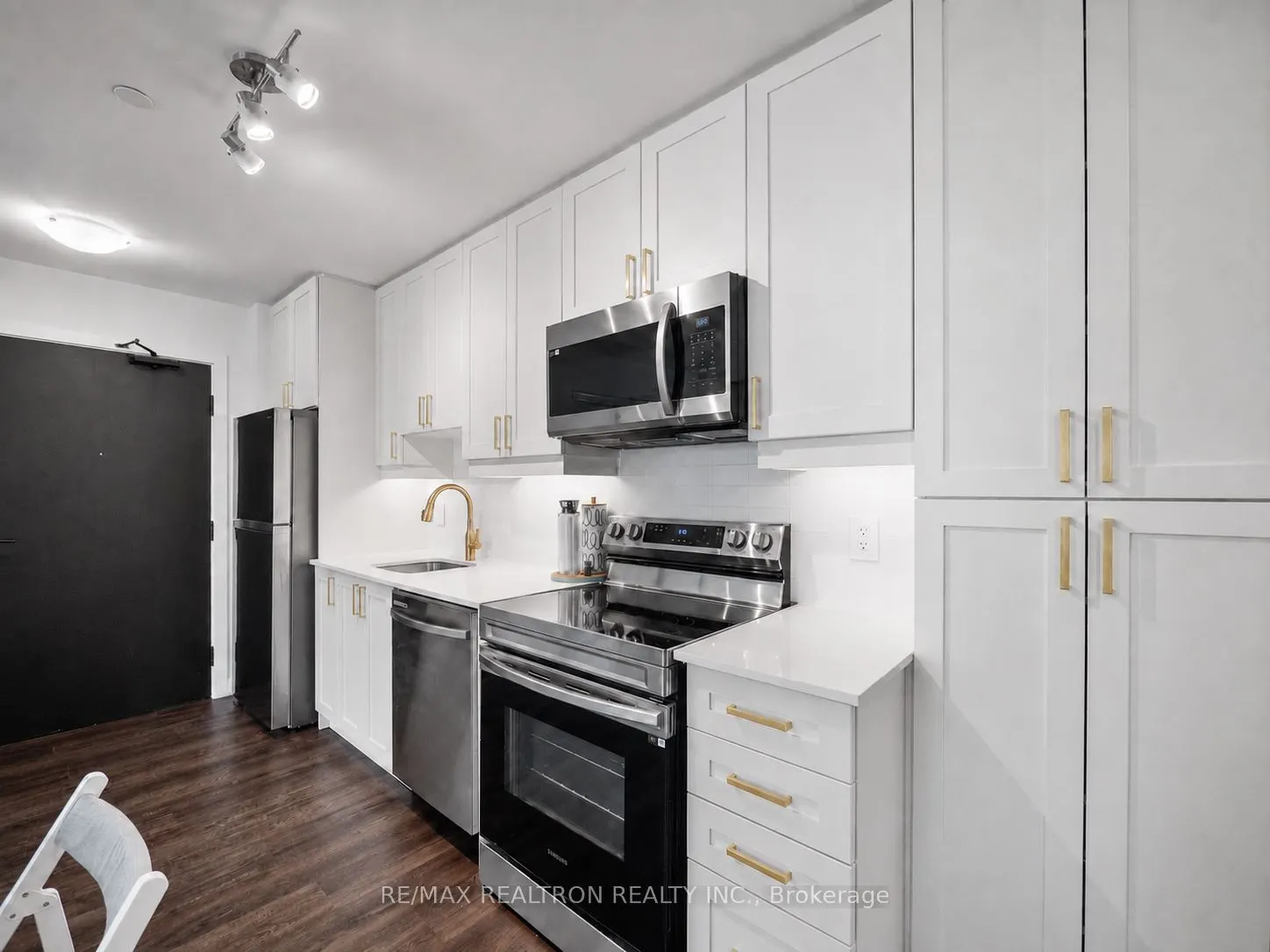 1480 Bayly Street #612