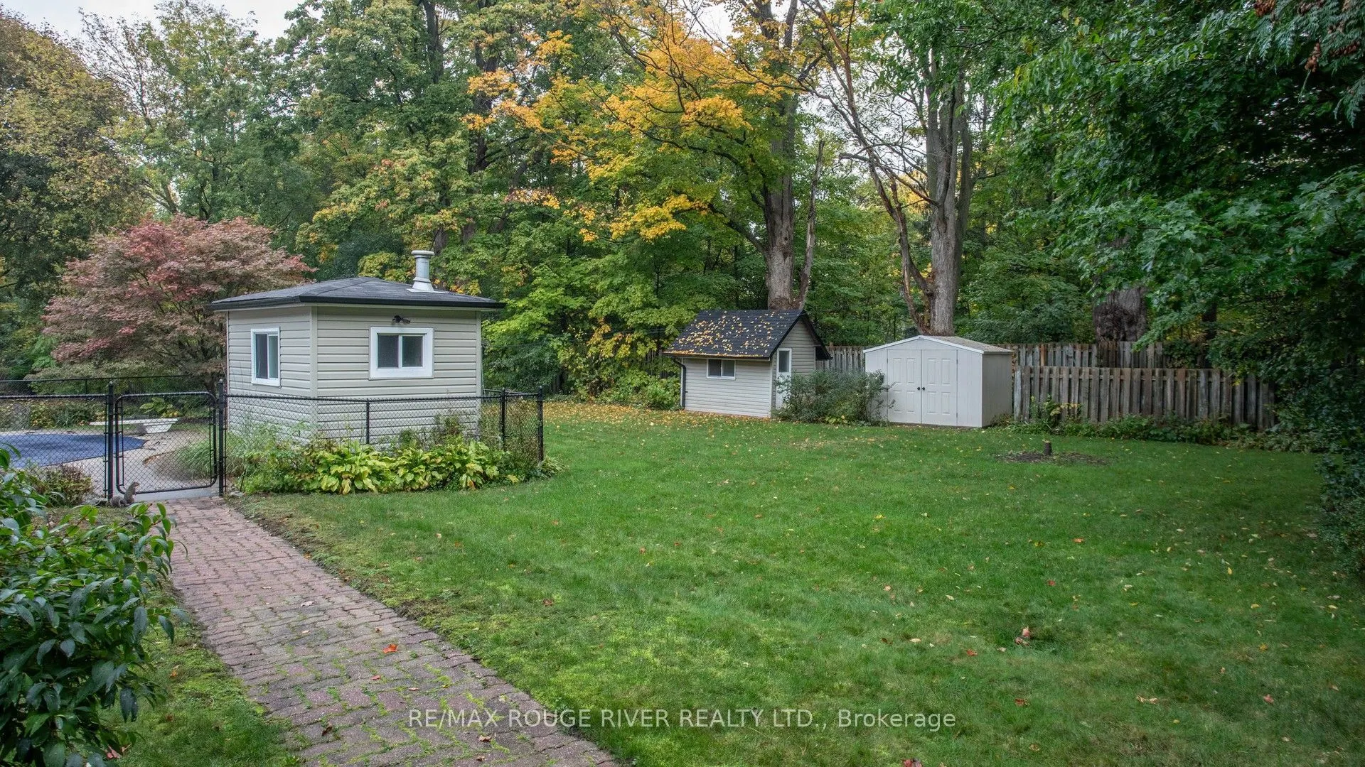 37 Acland Crescent