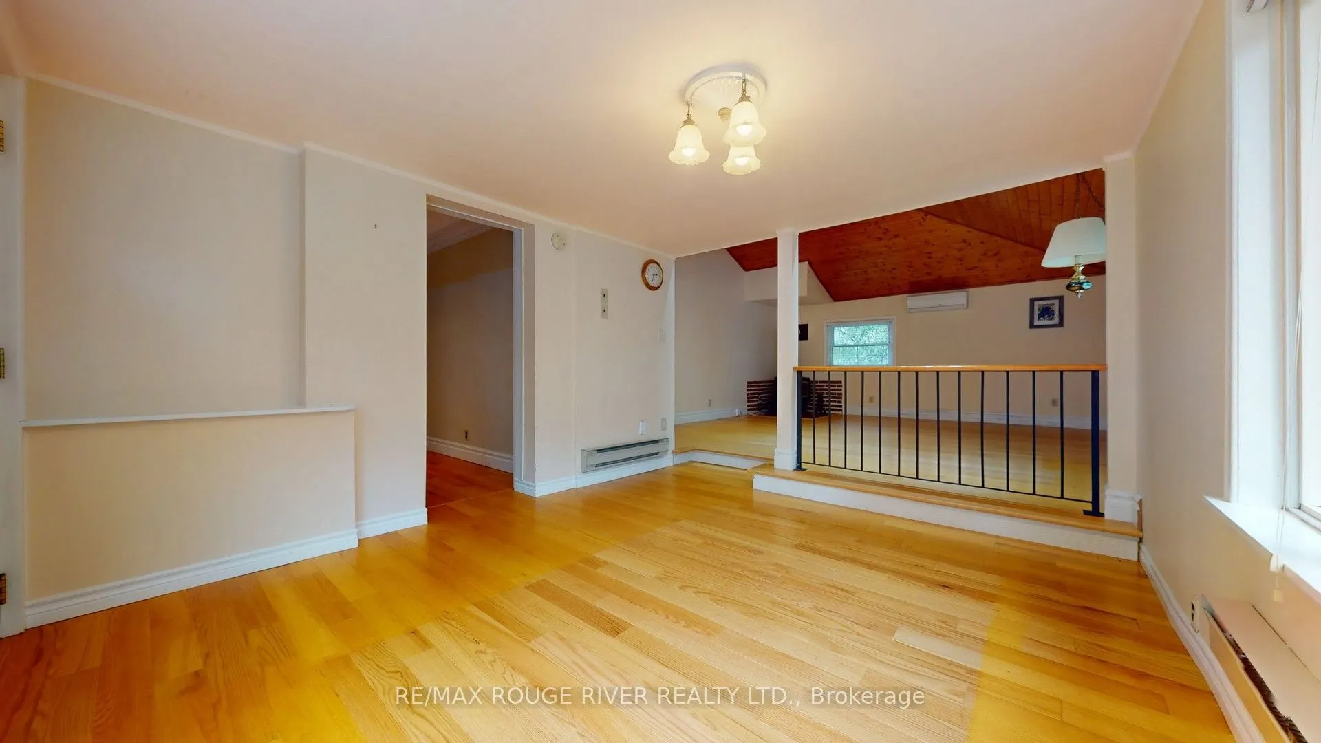 37 Acland Crescent