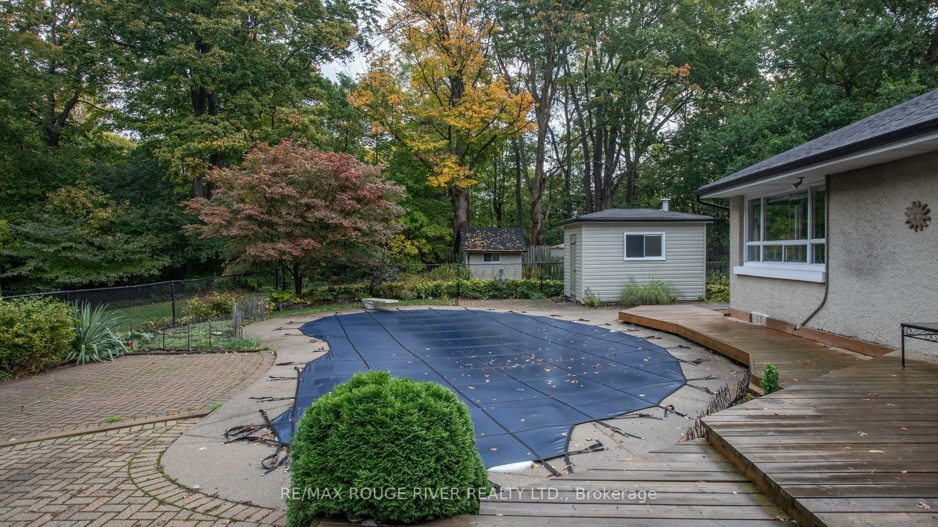37 Acland Crescent