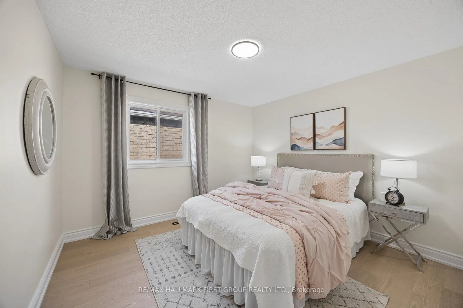 1870 Larksmere Court