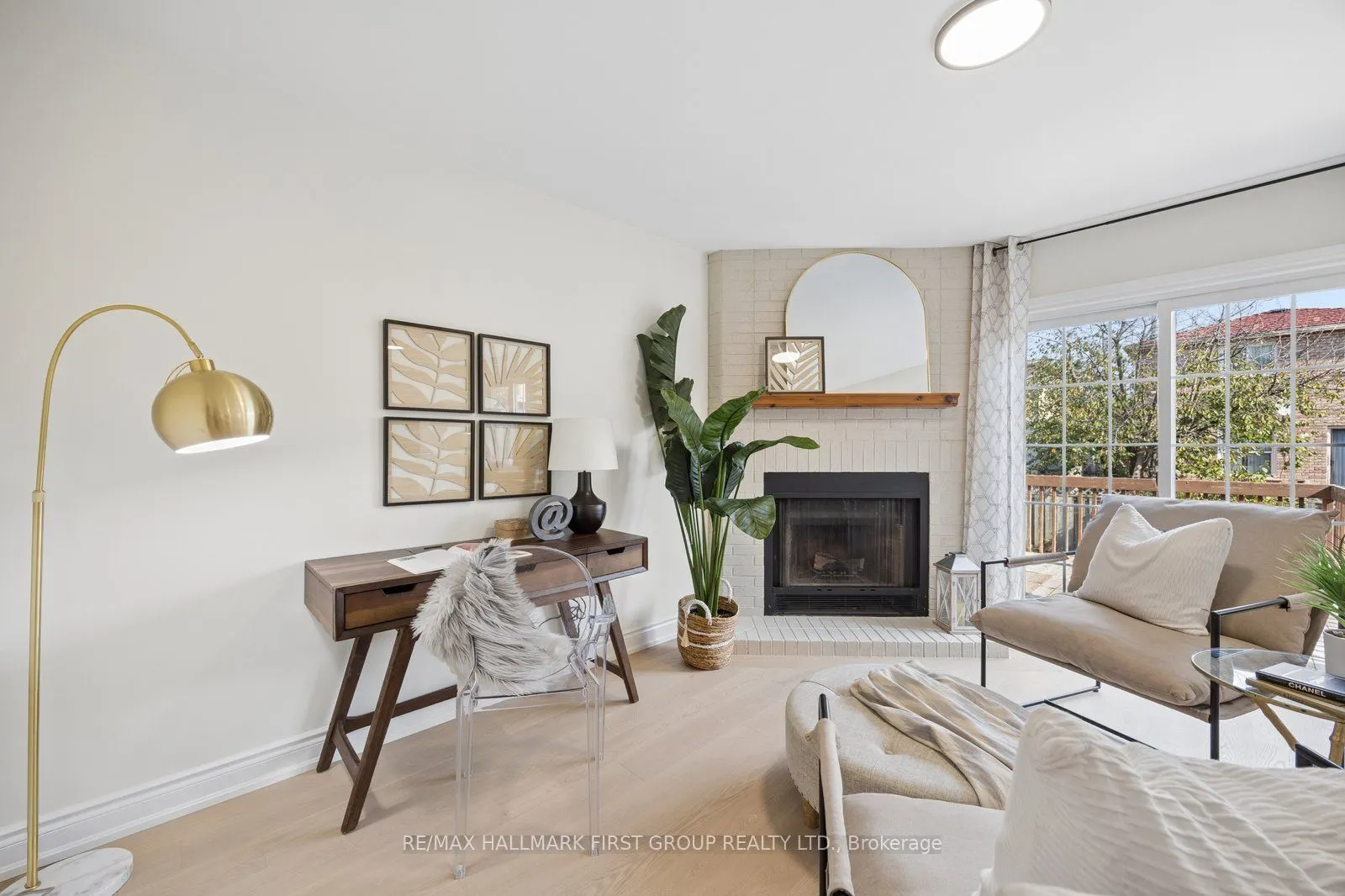 1870 Larksmere Court
