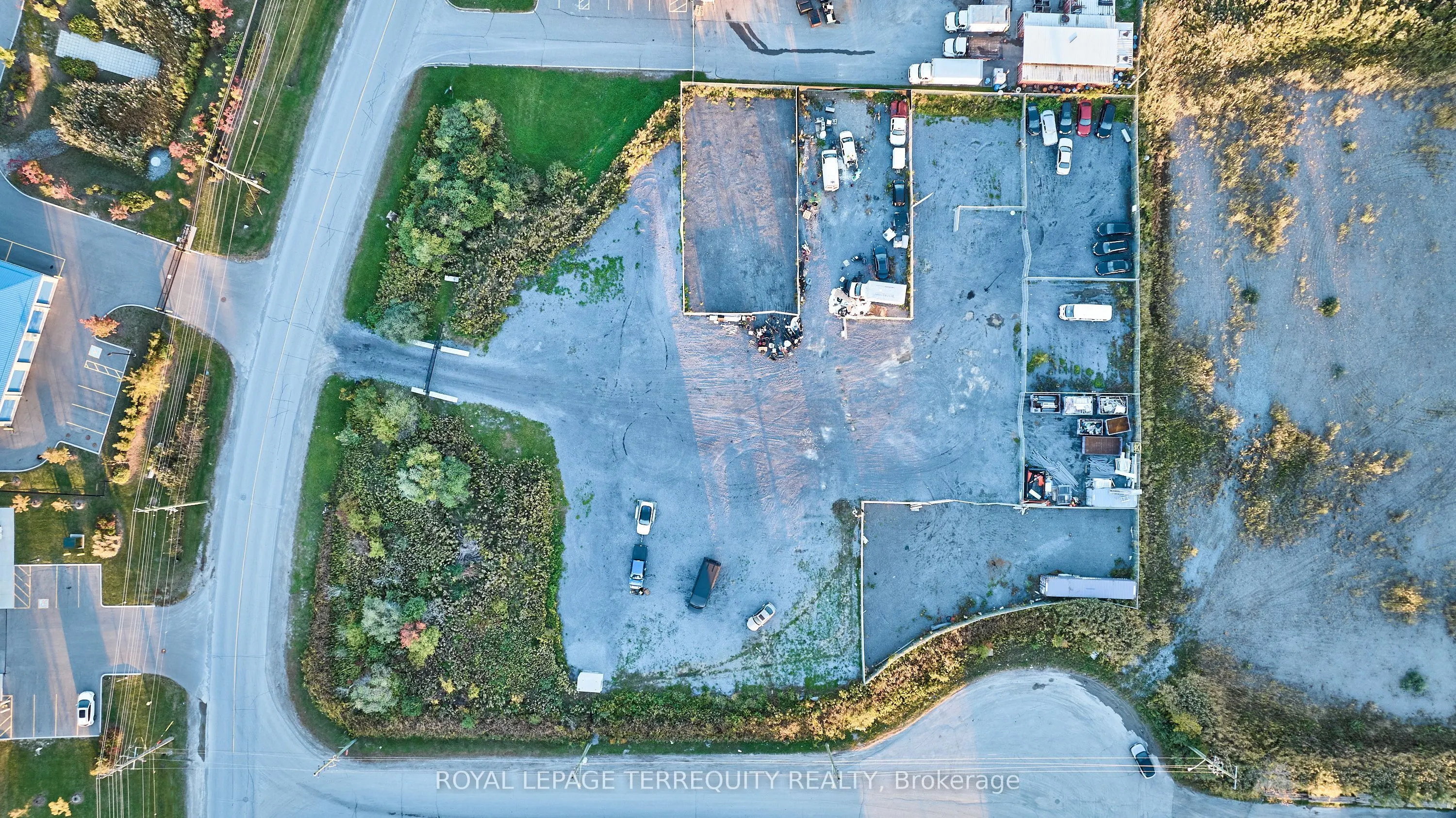 275 Lake Road