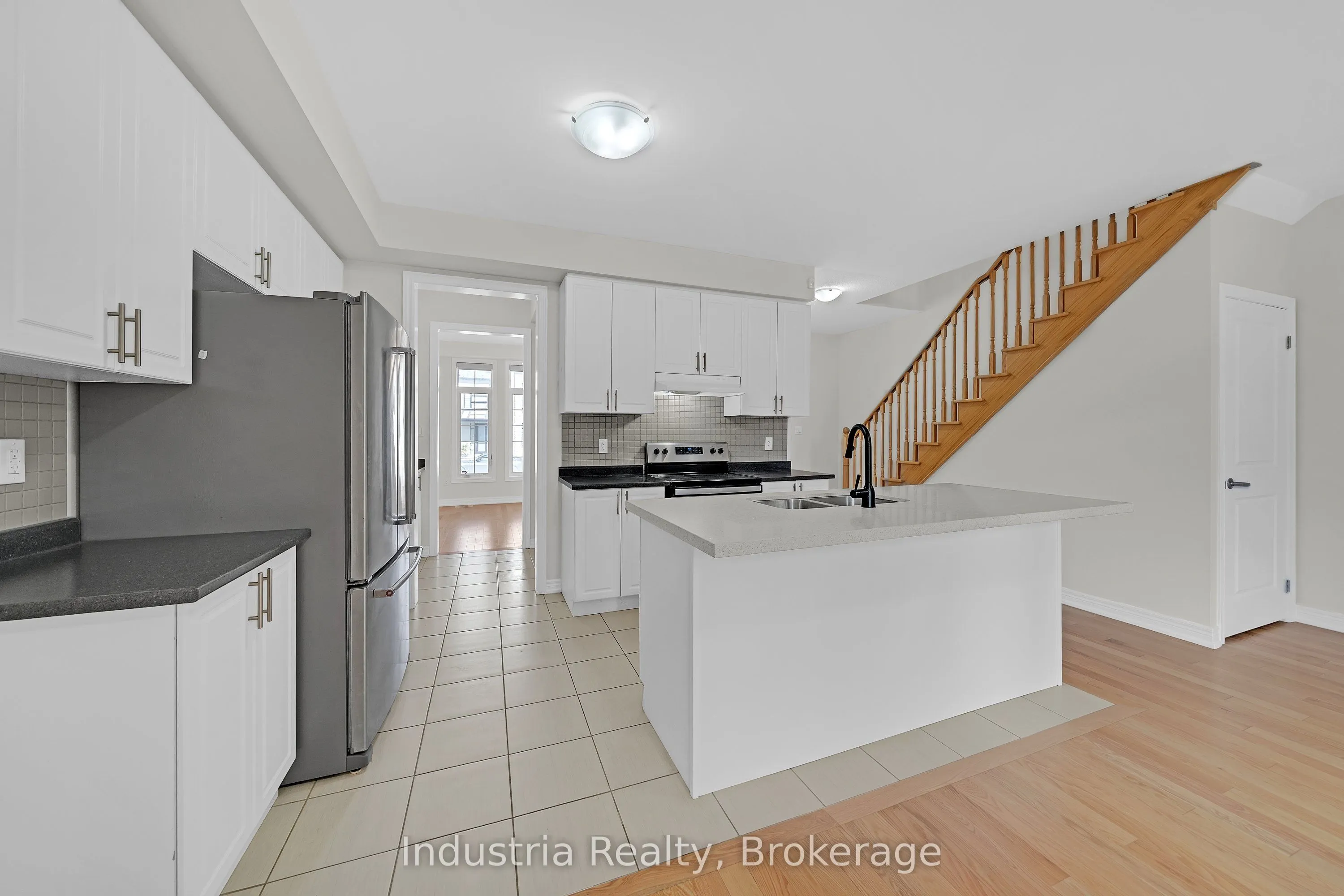 196 Coronation Road
