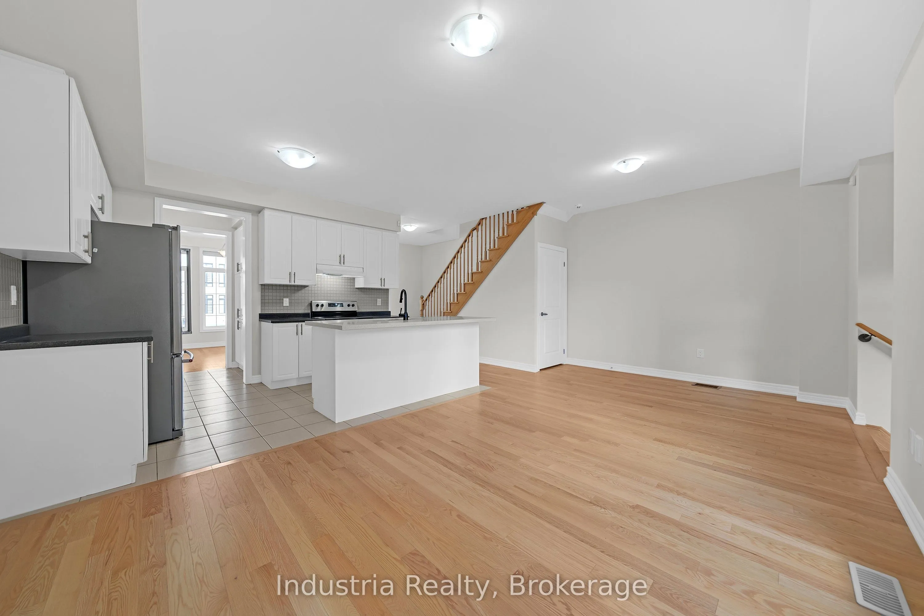 196 Coronation Road