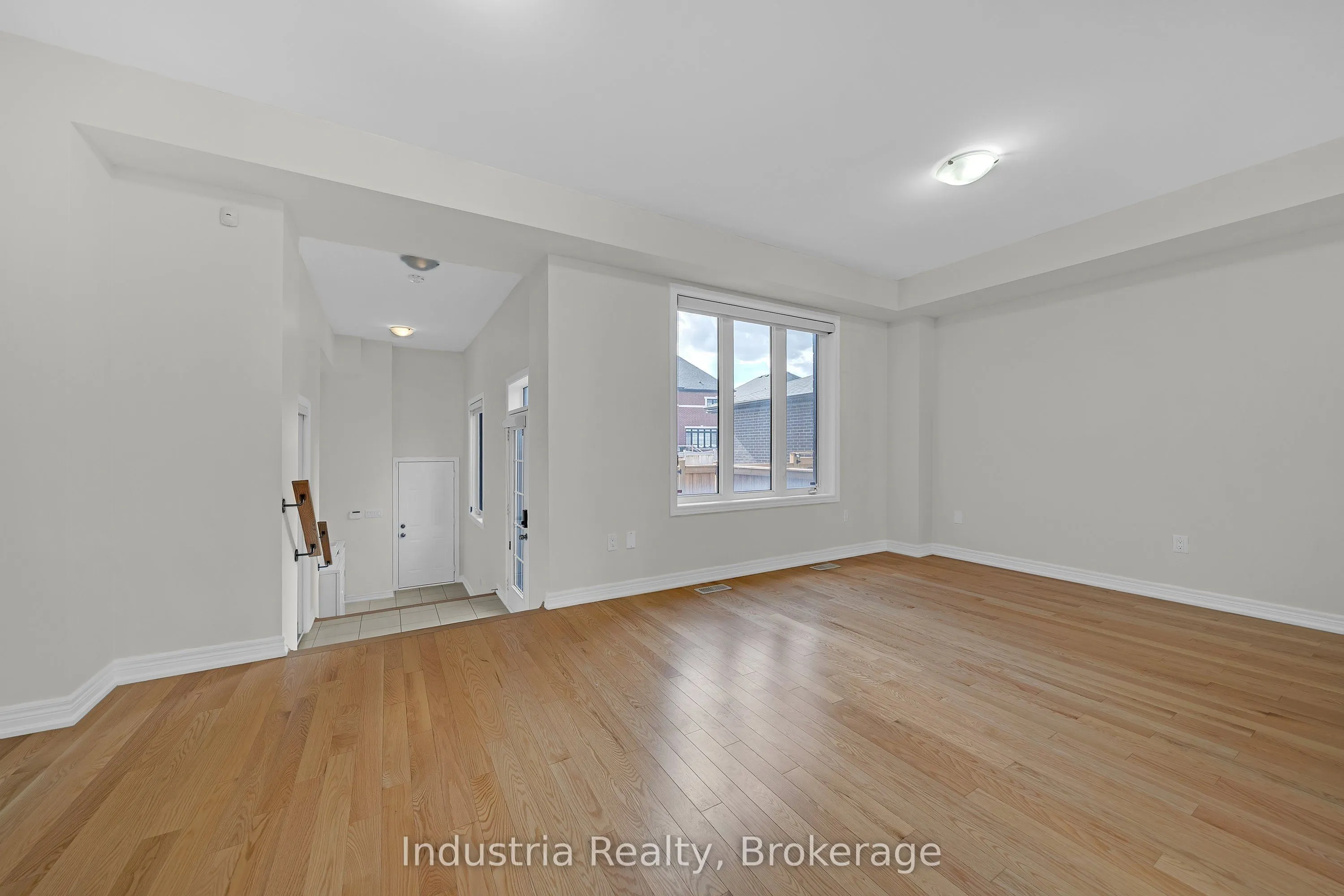 196 Coronation Road
