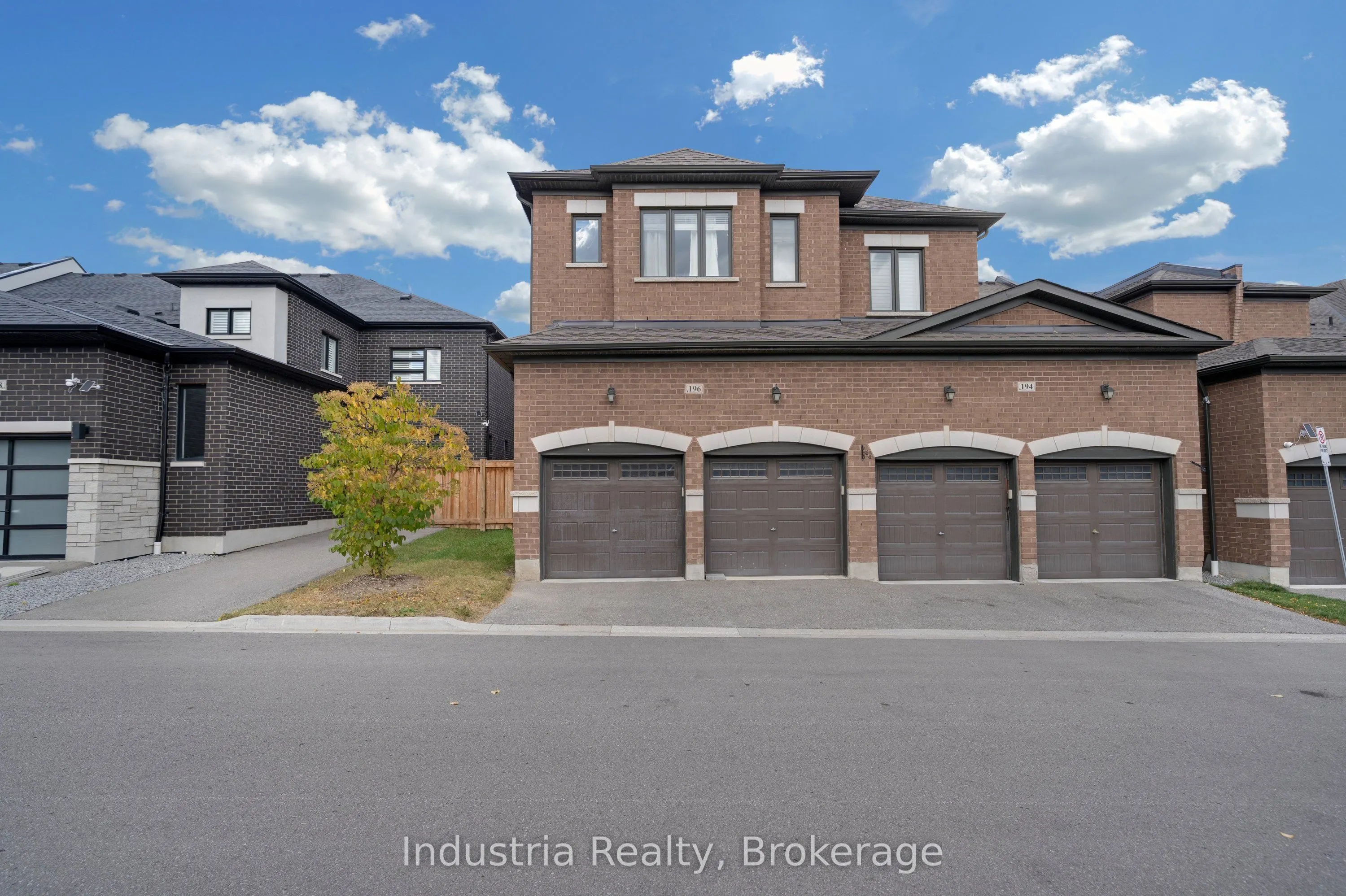 196 Coronation Road
