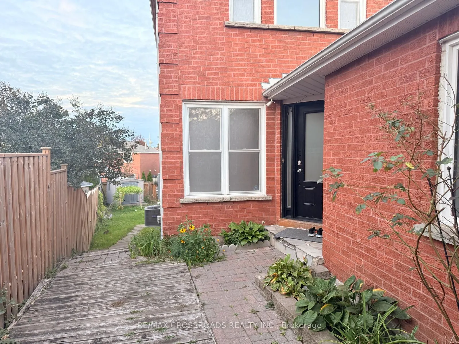 21 Fernbank Place