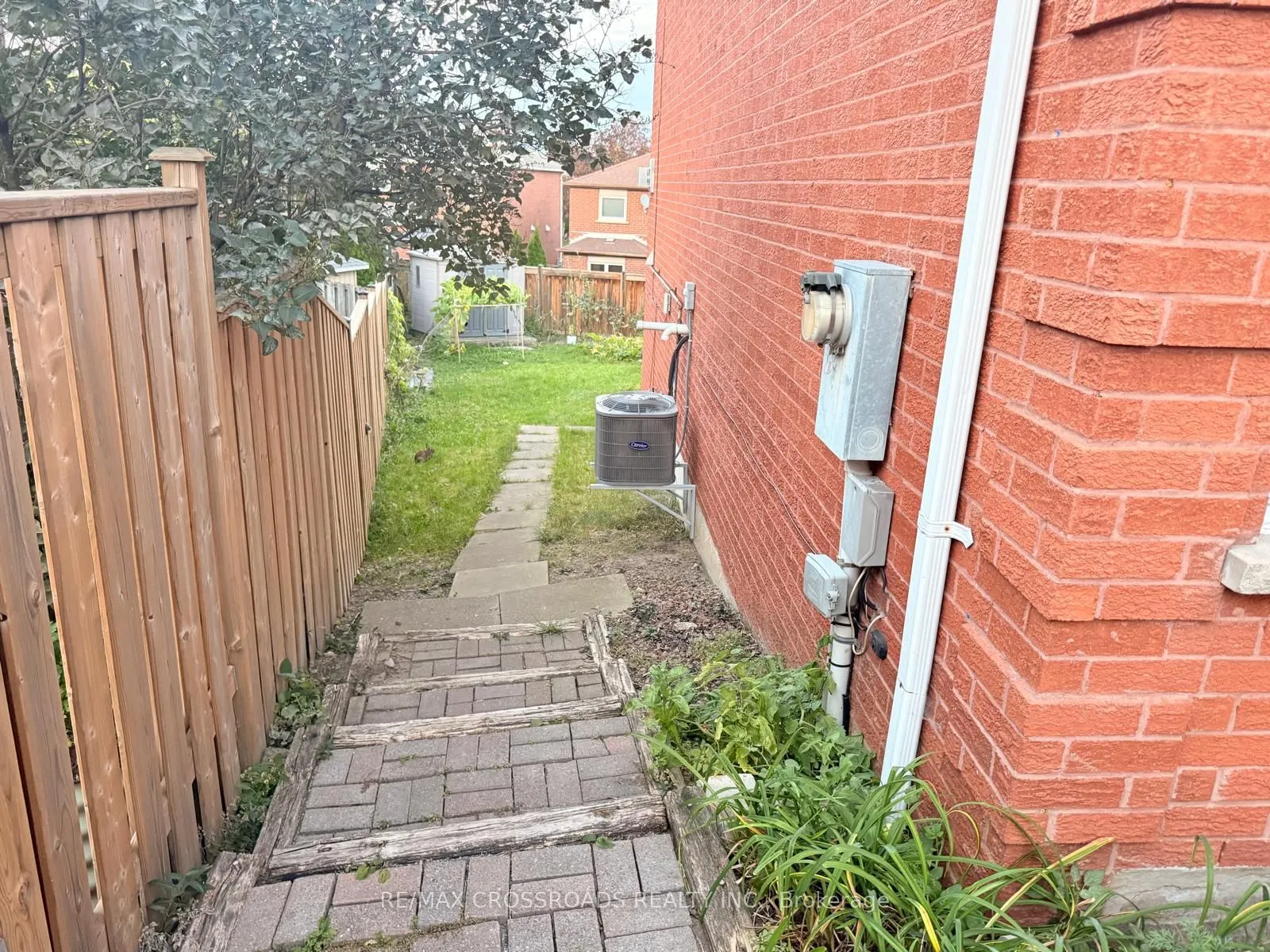 21 Fernbank Place