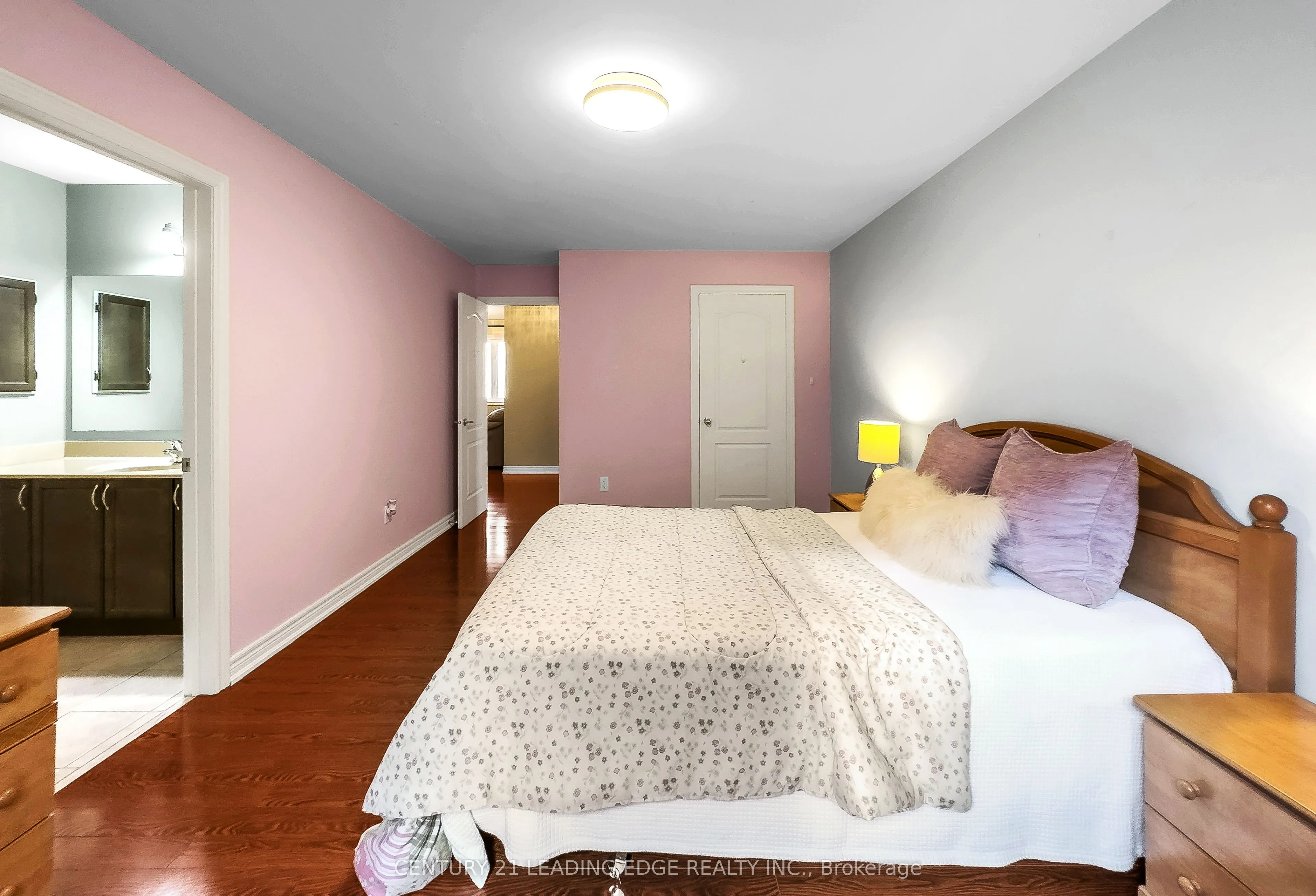 16 Bicknell Court