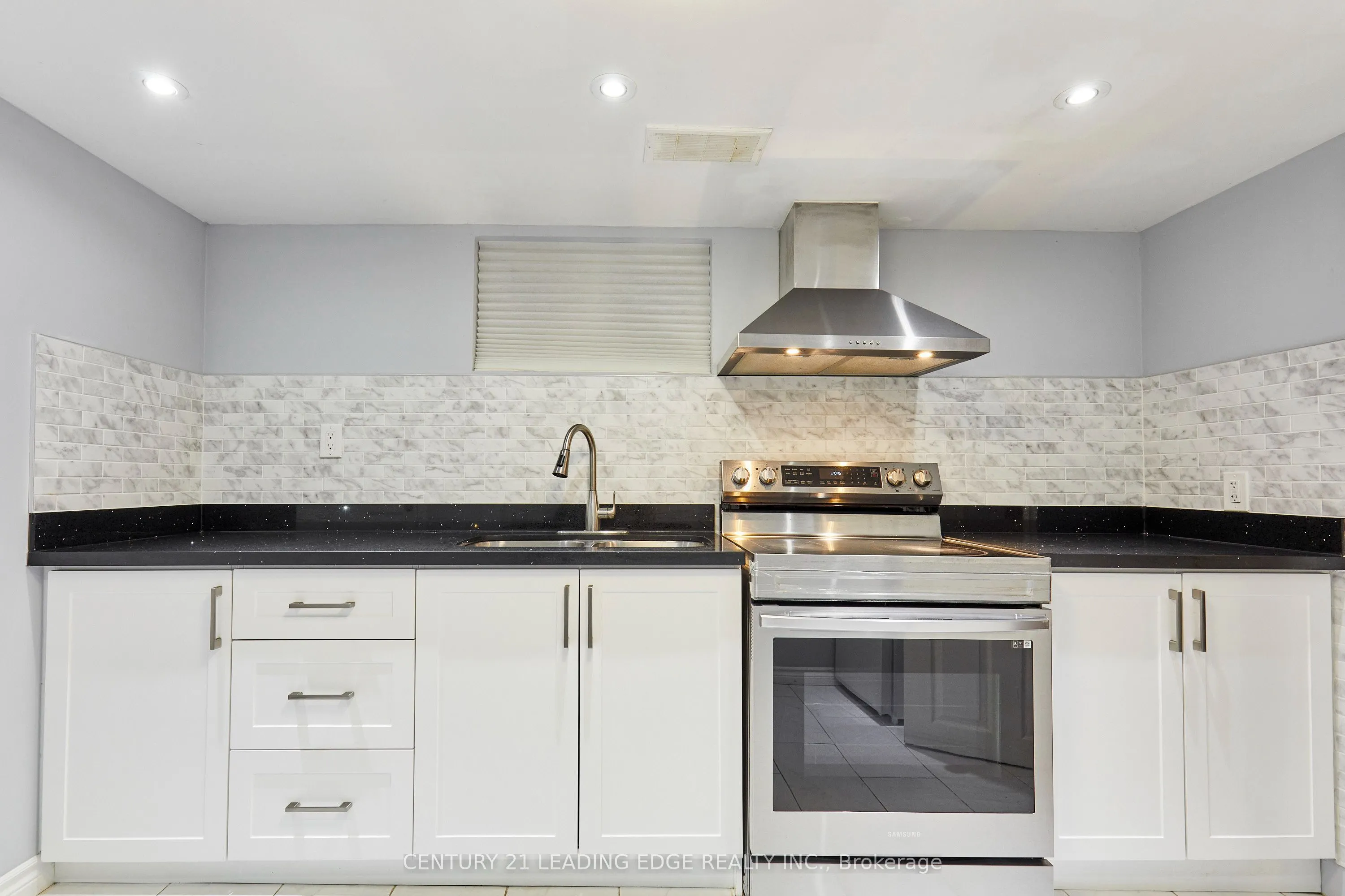 16 McCowan Road