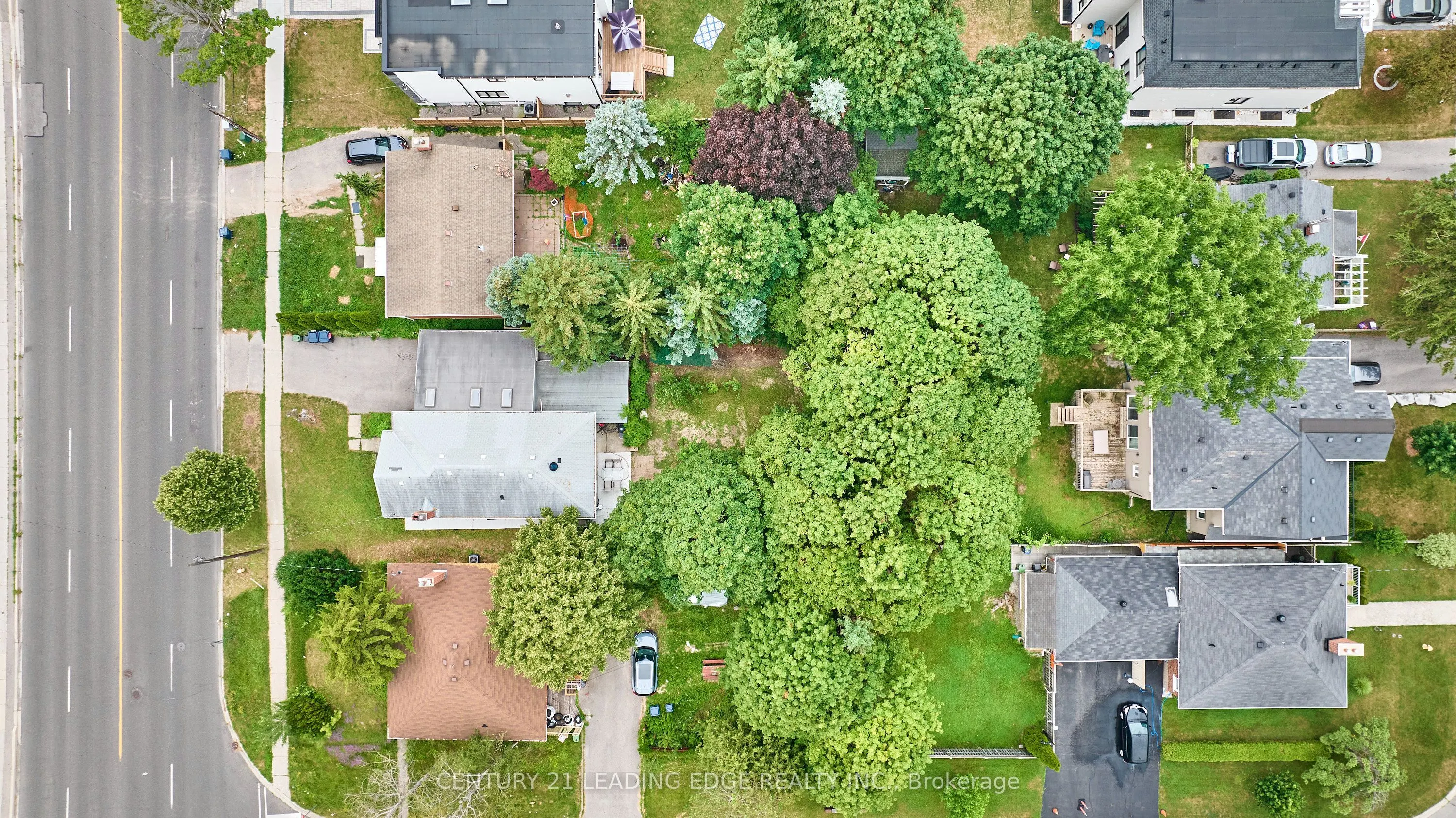 16 McCowan Road