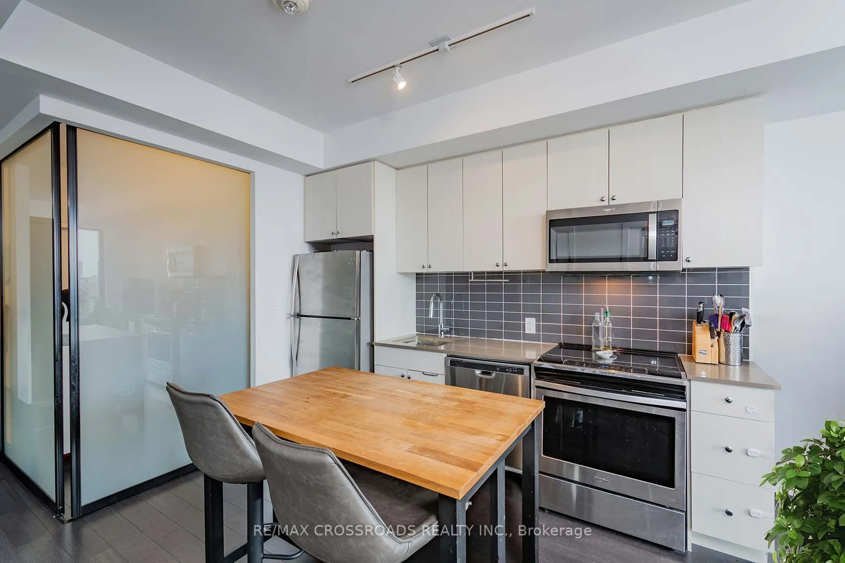 2799 Kingston Road #628