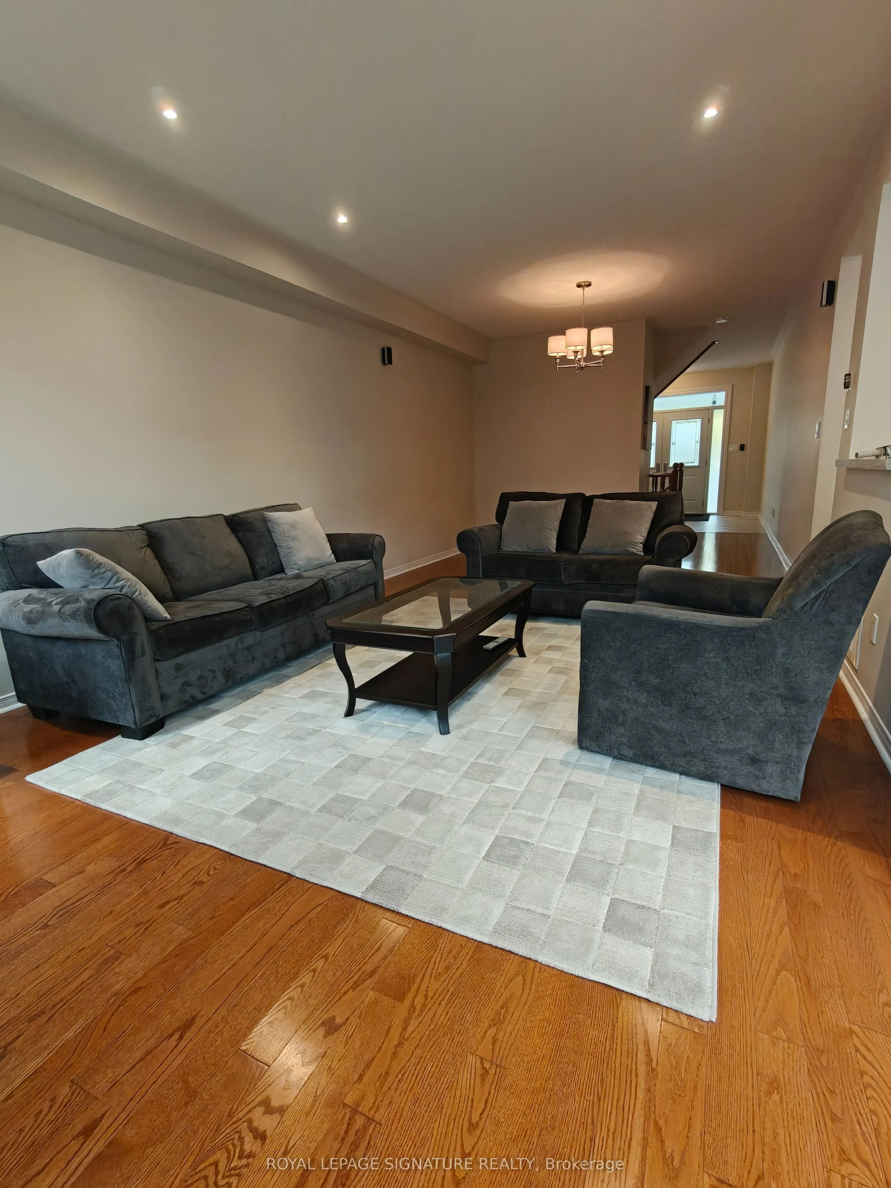116 Silverwood Circle