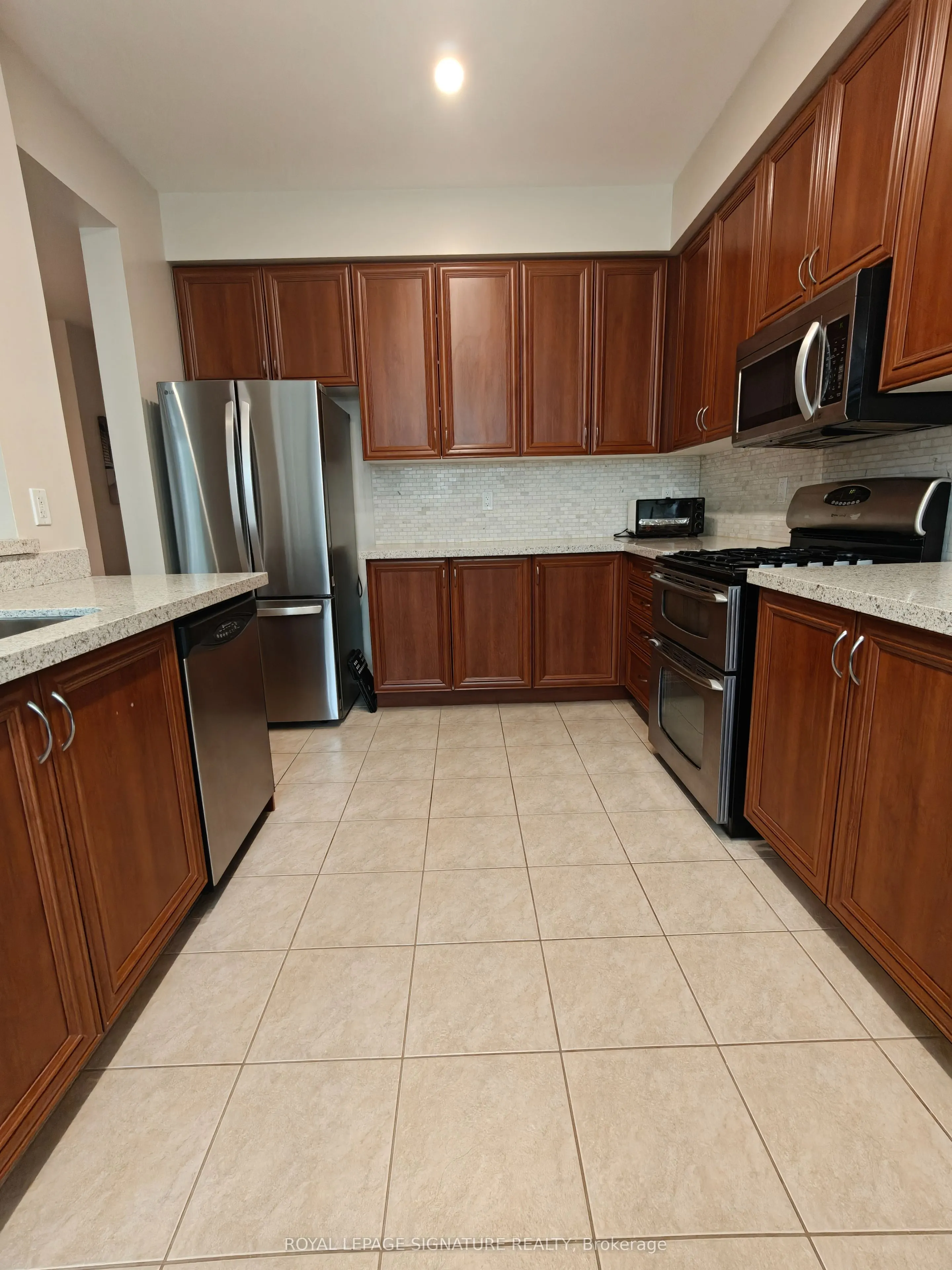116 Silverwood Circle