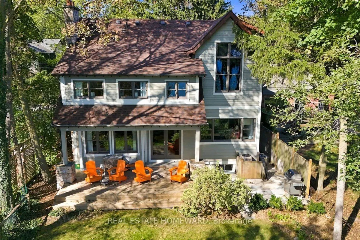 35 Springbank Avenue