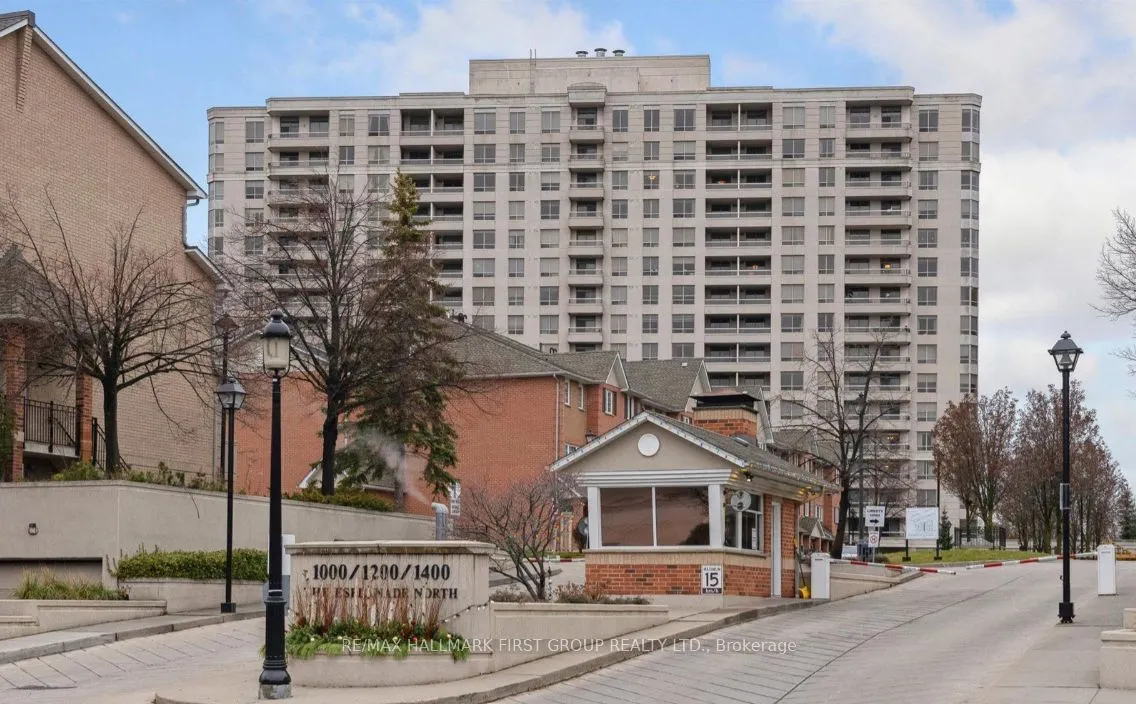 1400 The Esplanade N #607