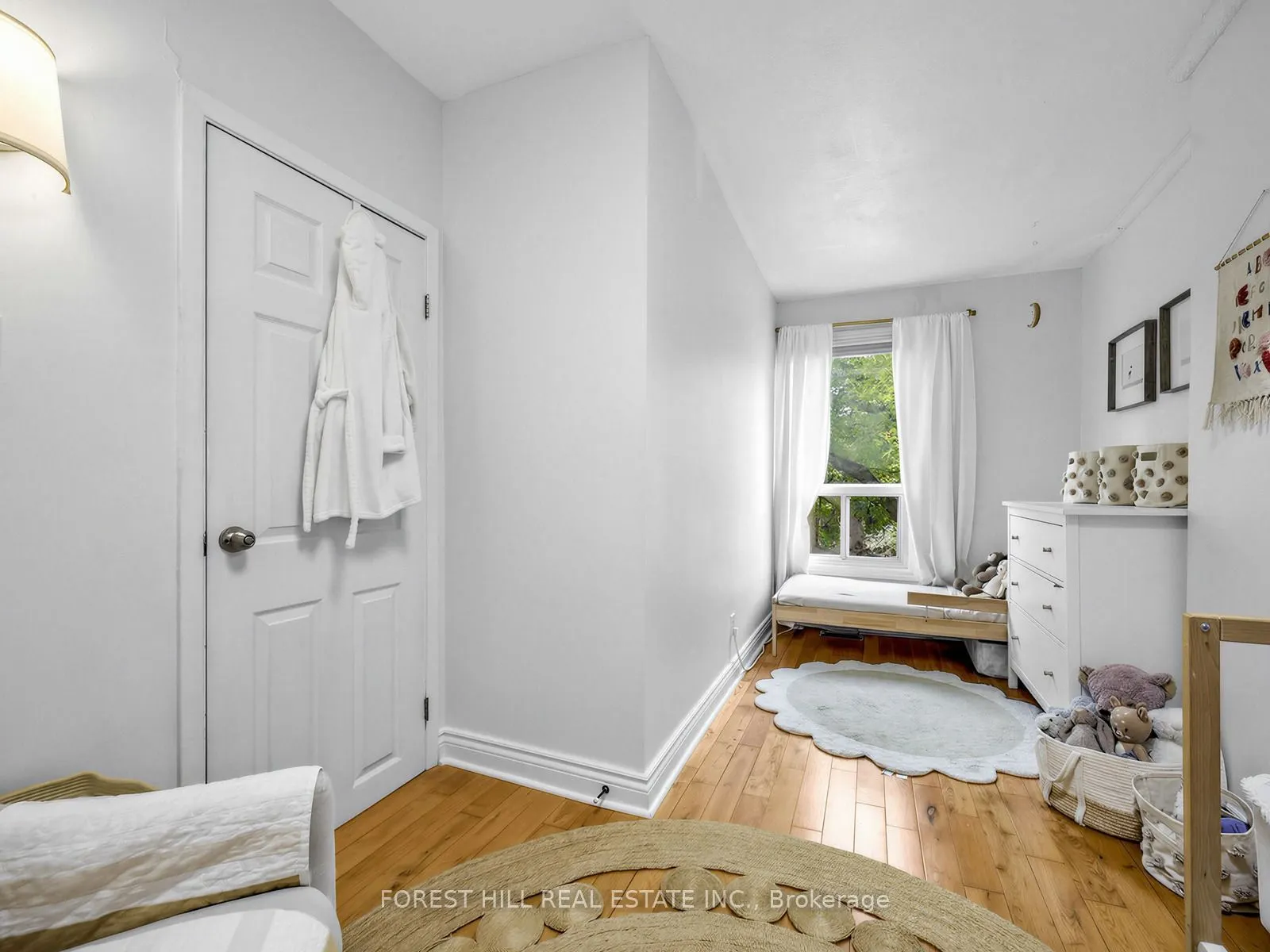 84 Walpole Avenue