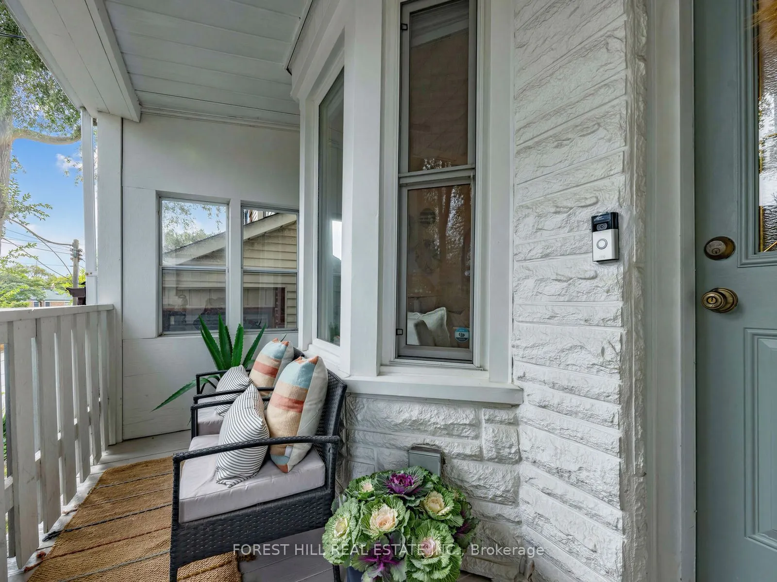 84 Walpole Avenue