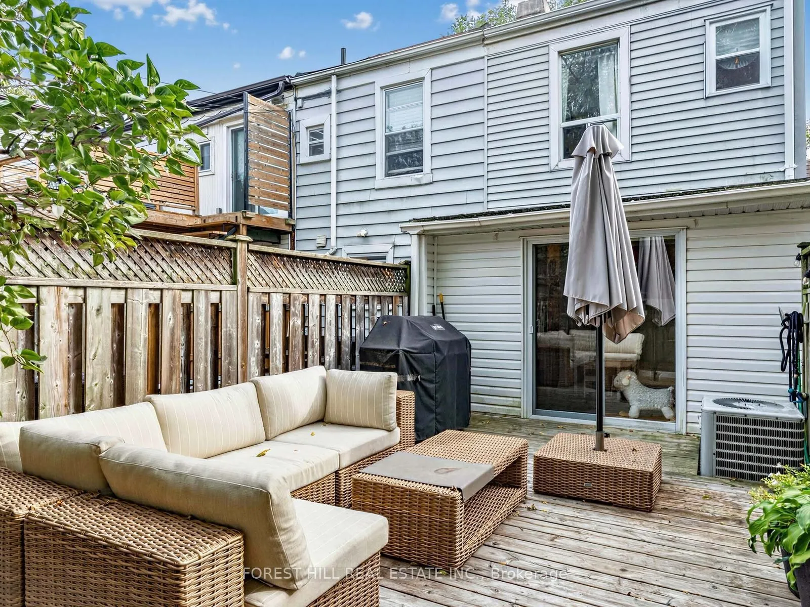 84 Walpole Avenue