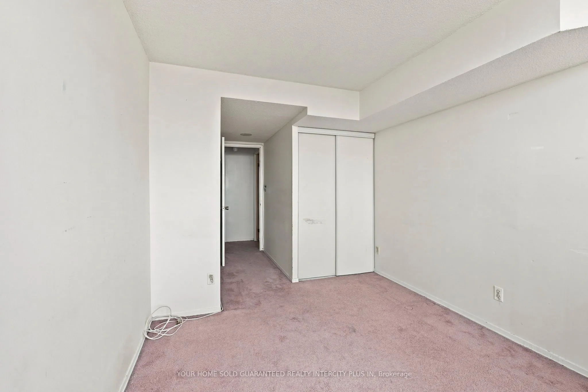 80 Alton Towers Circle #1913