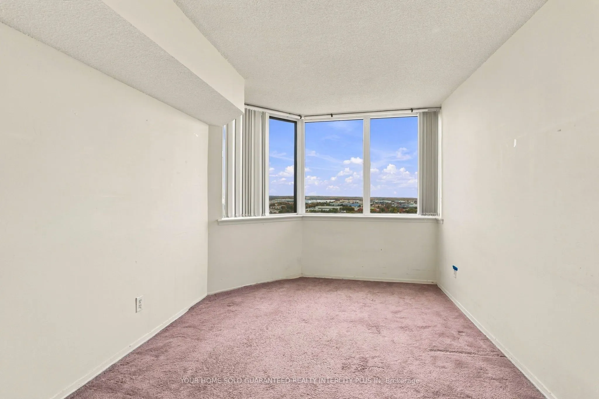 80 Alton Towers Circle #1913