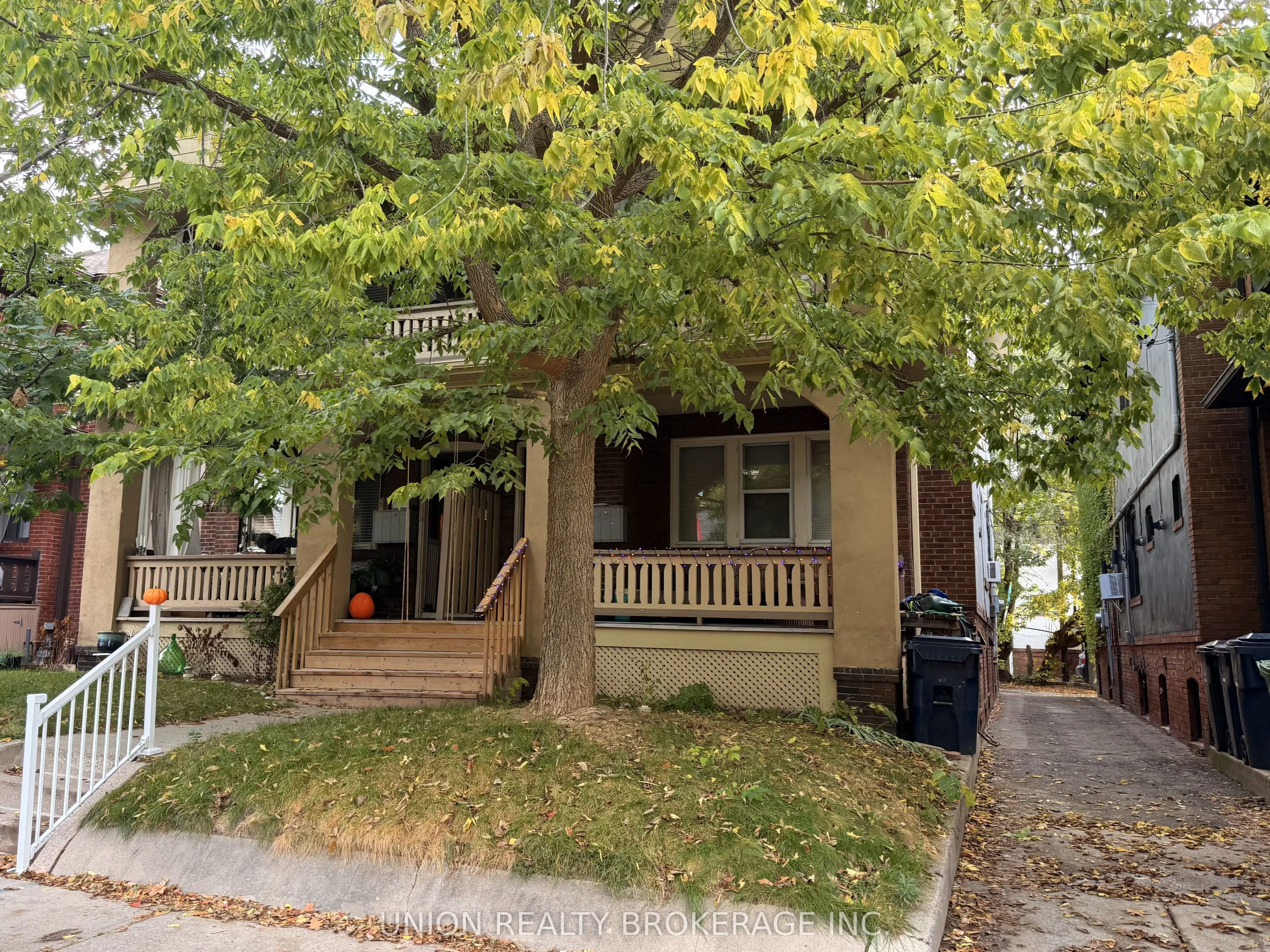 53 Wineva Avenue #Lower