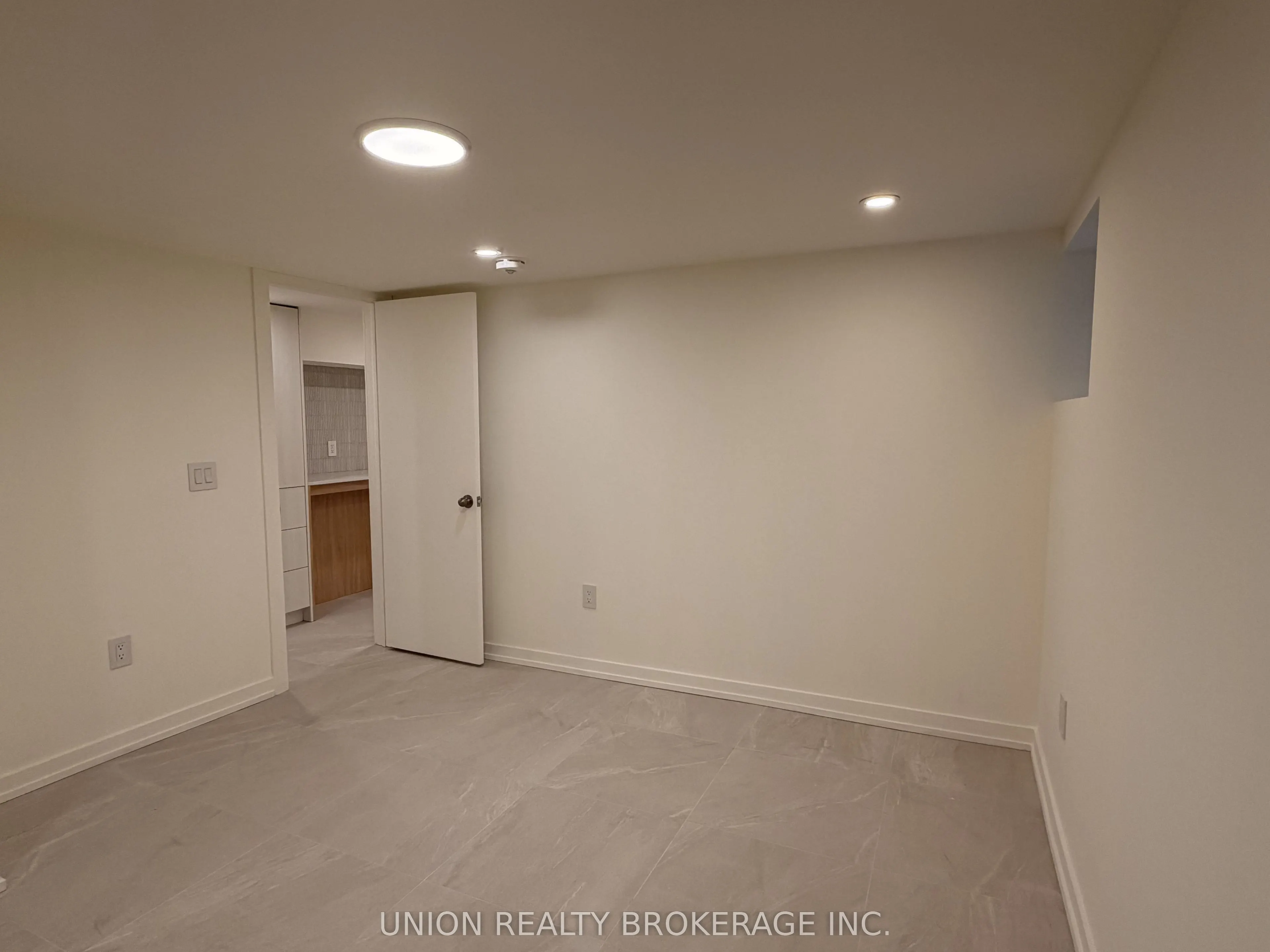 53 Wineva Avenue #Lower