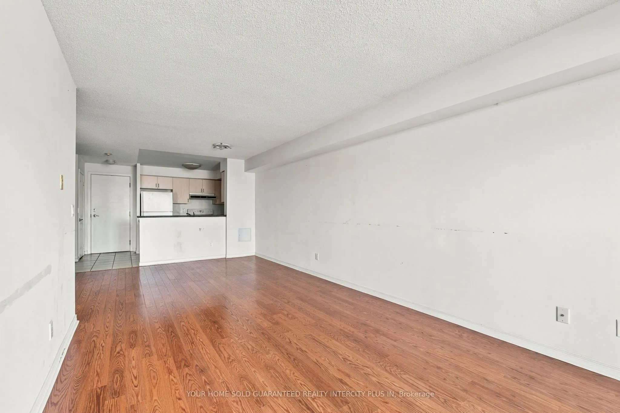 3650 Kingston Road #802
