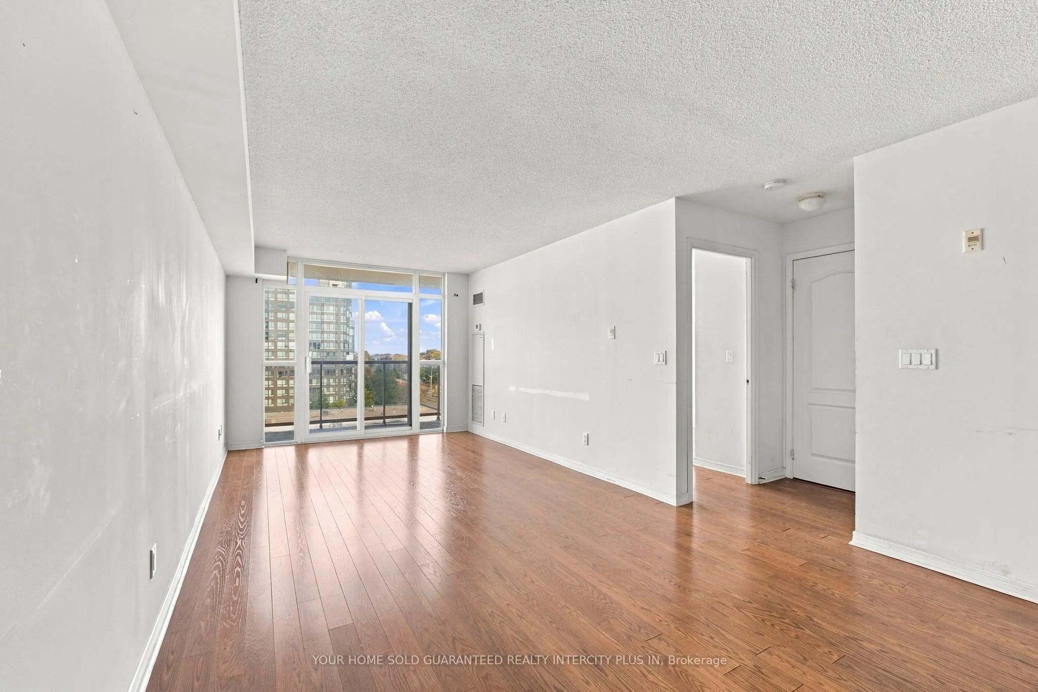 3650 Kingston Road #802