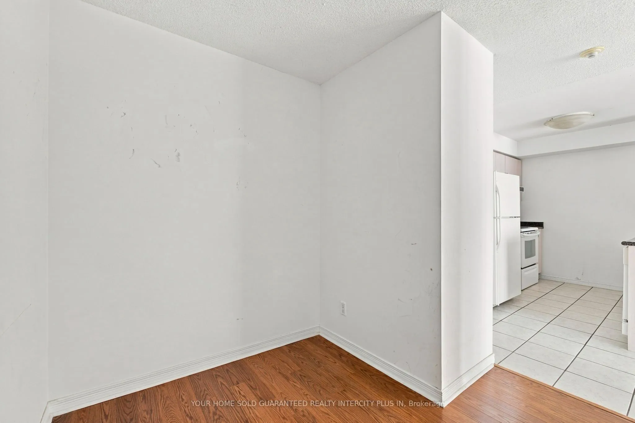3650 Kingston Road #802
