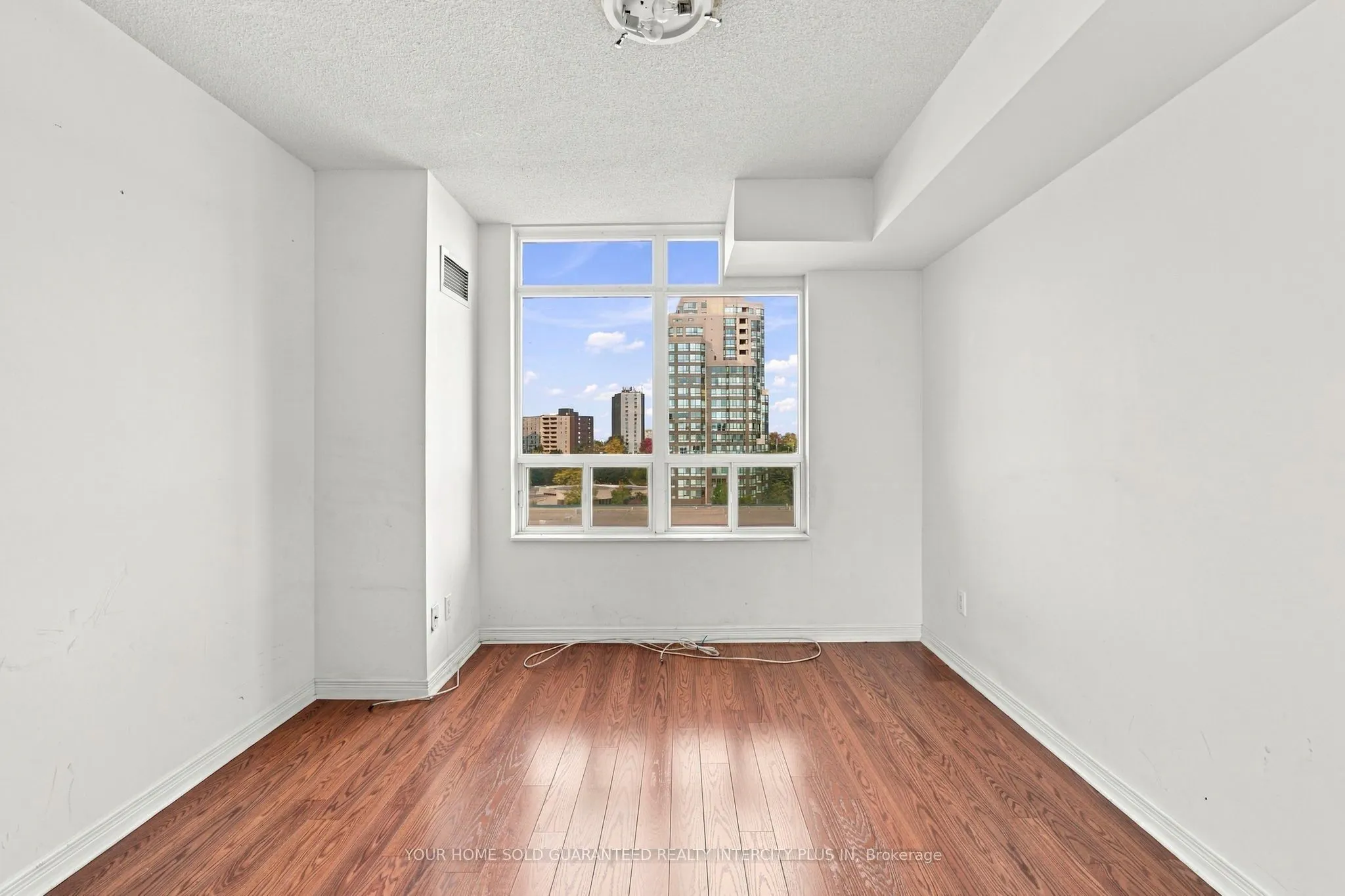 3650 Kingston Road #802