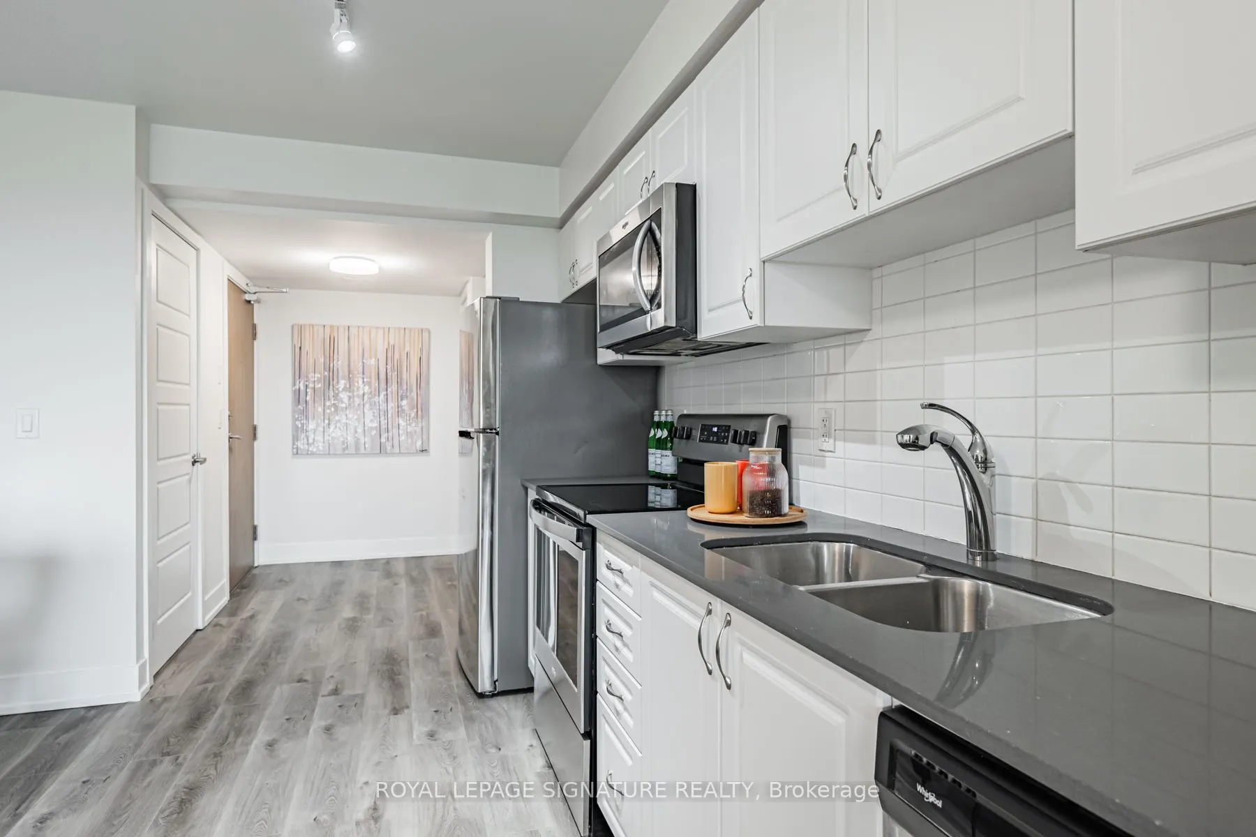 1255 Bayly Street #1206