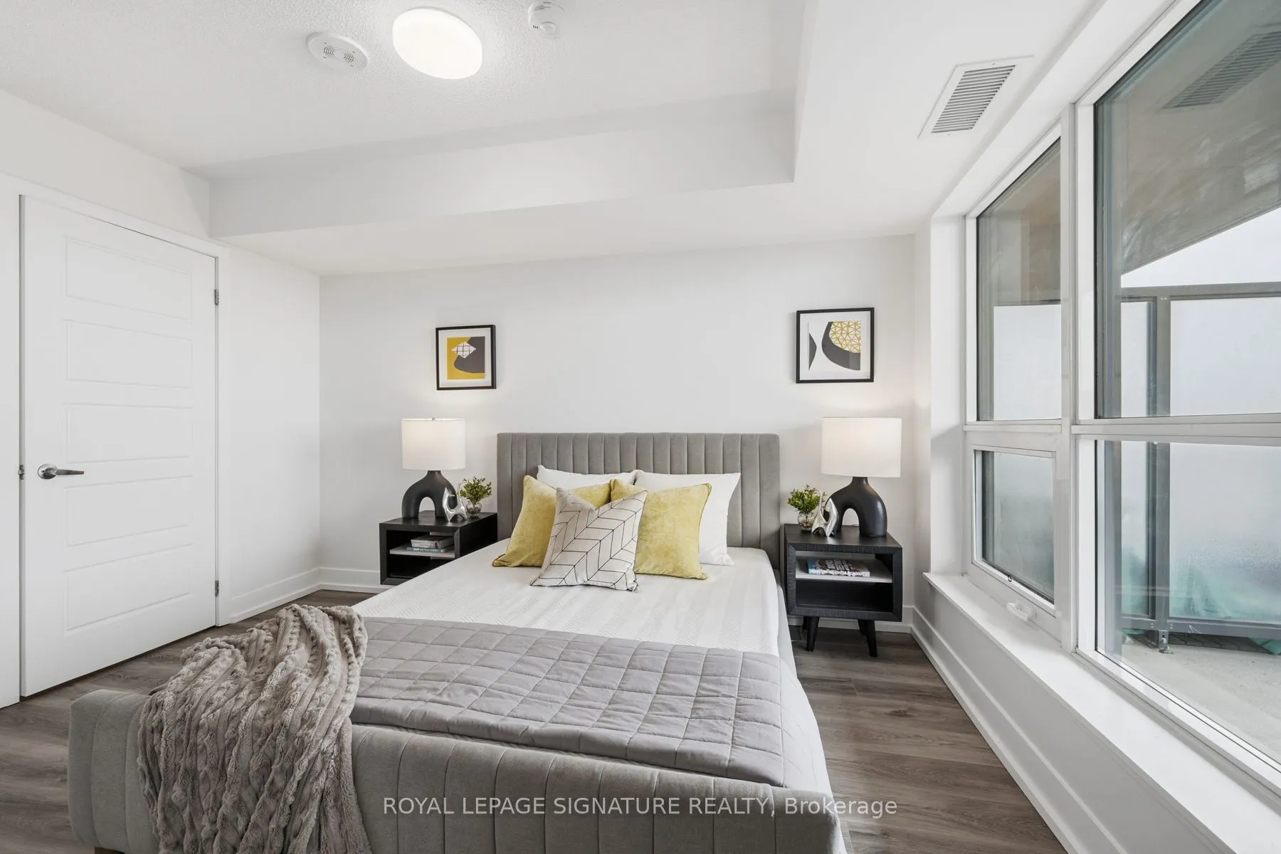 1255 Bayly Street #1206