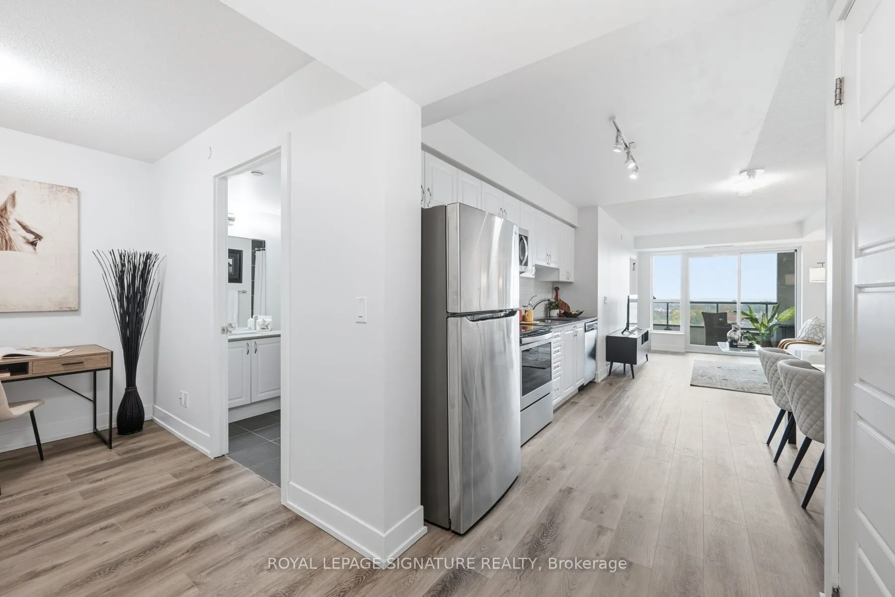 1255 Bayly Street #1206